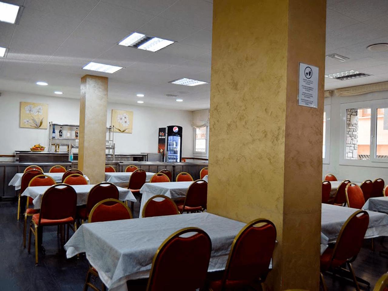 Pere D'urg 3000 Hotel Encamp