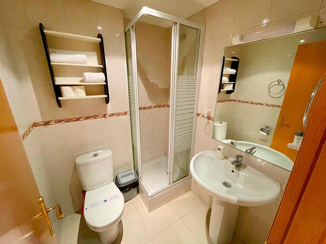 Apartamento Pantebre 3000 *
