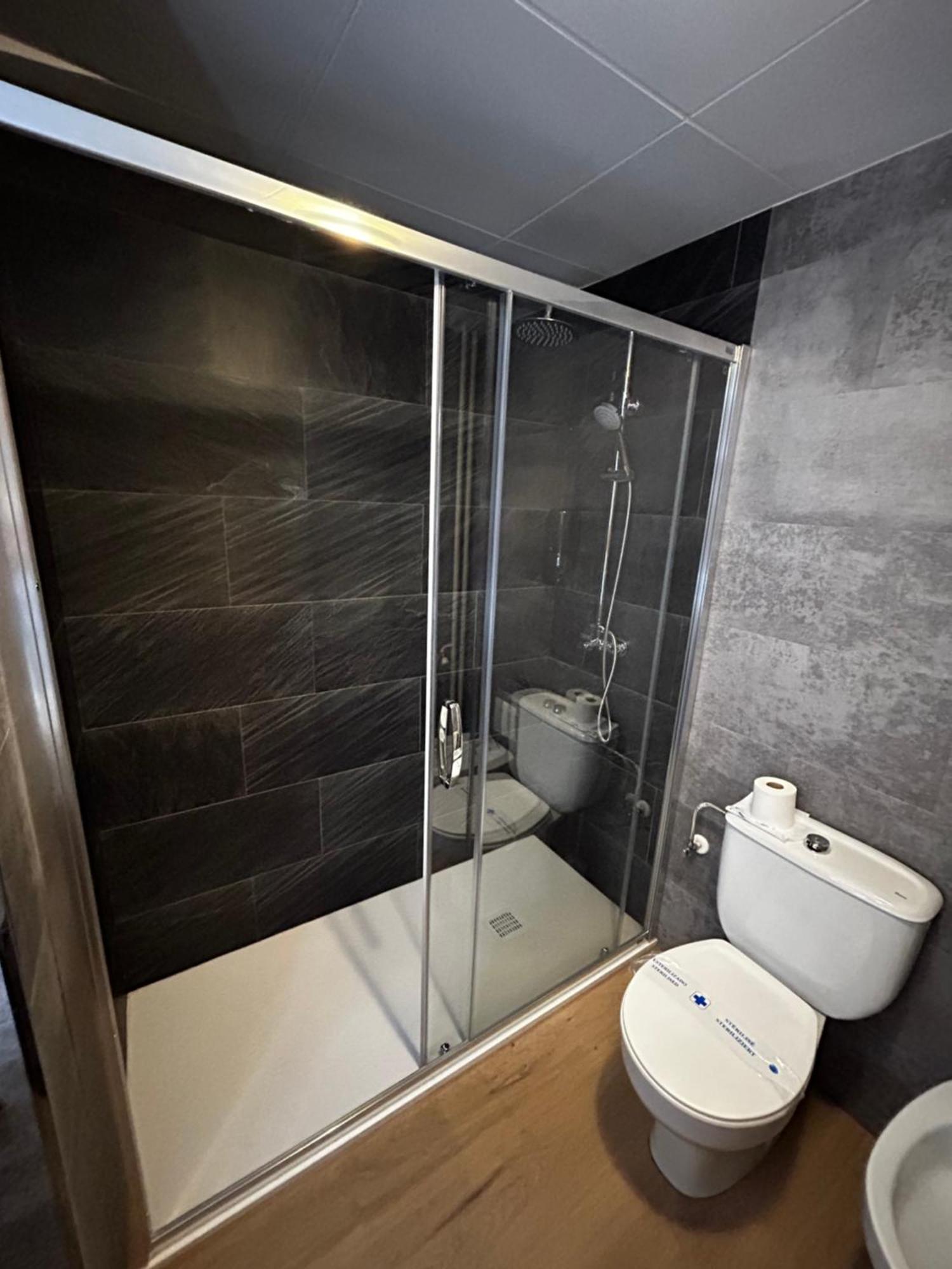 Hotel Santa Barbara De La Vall D'ordino 3*