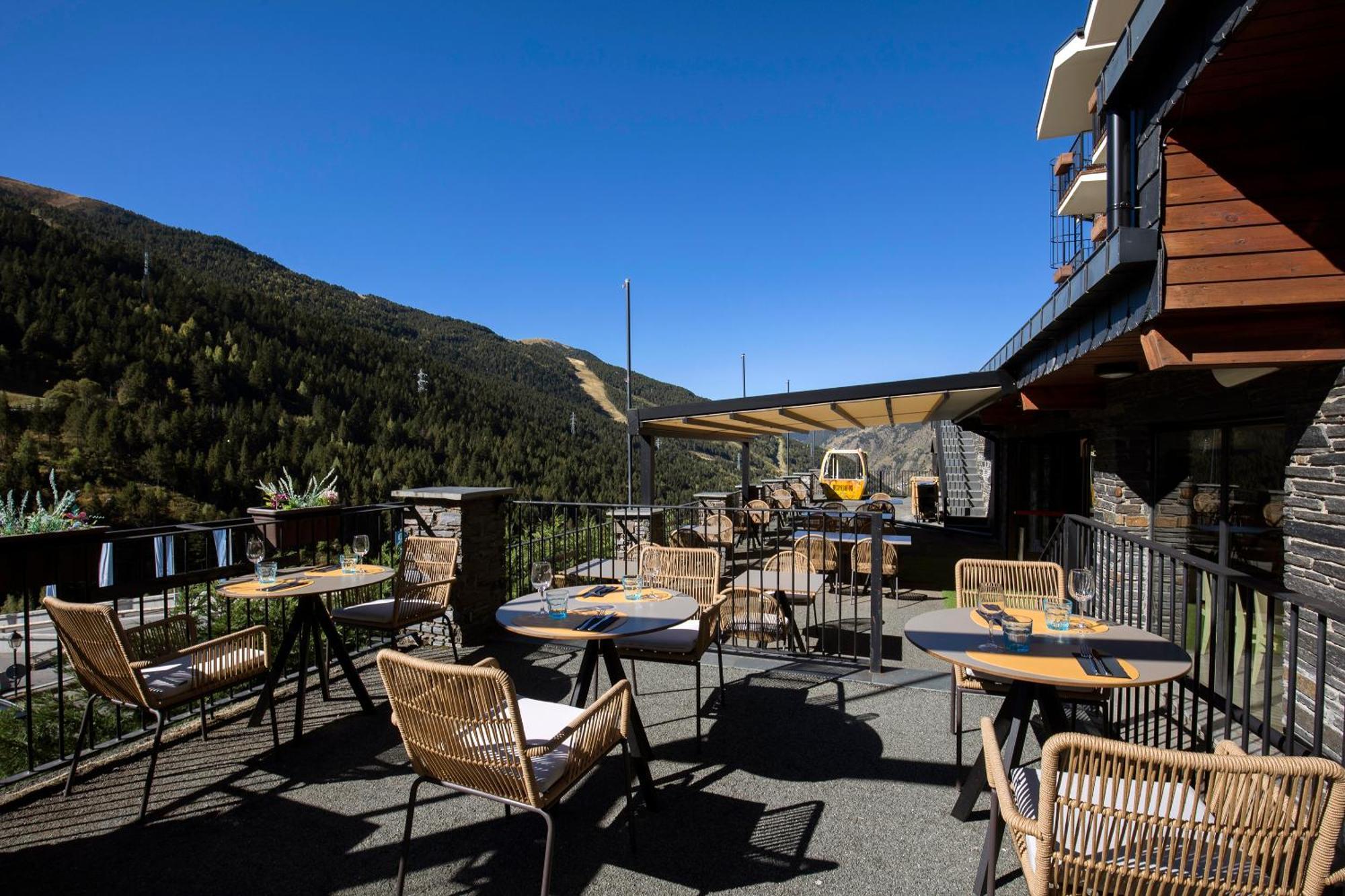 Piolets Centre Hotel