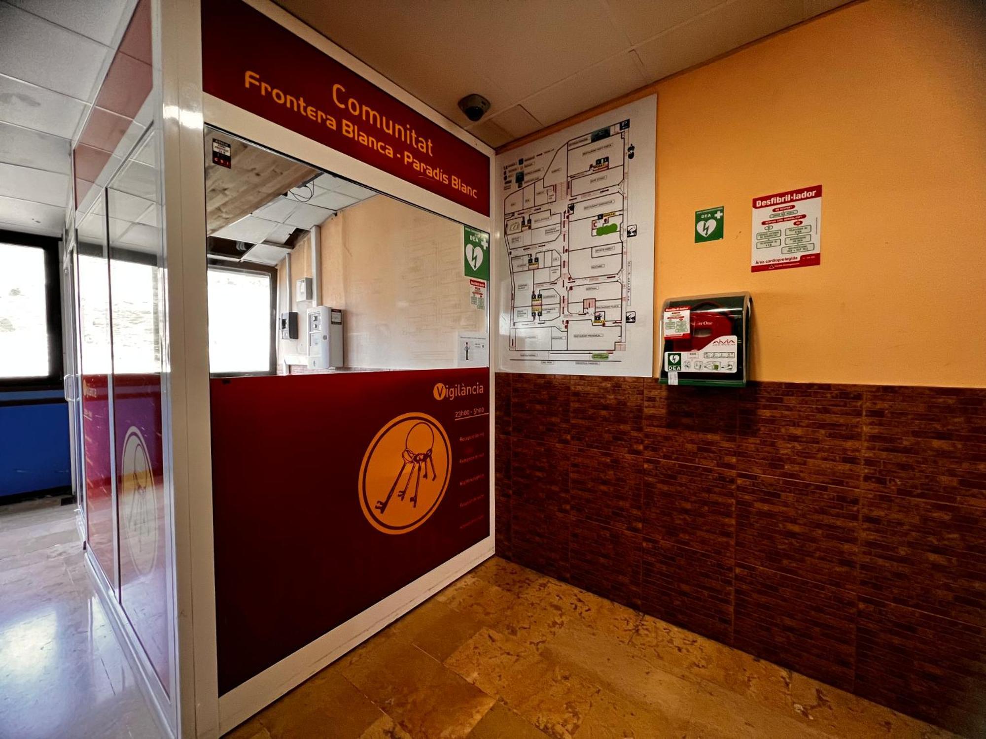 Frontera Blanca Apartamento Pas De La Casa