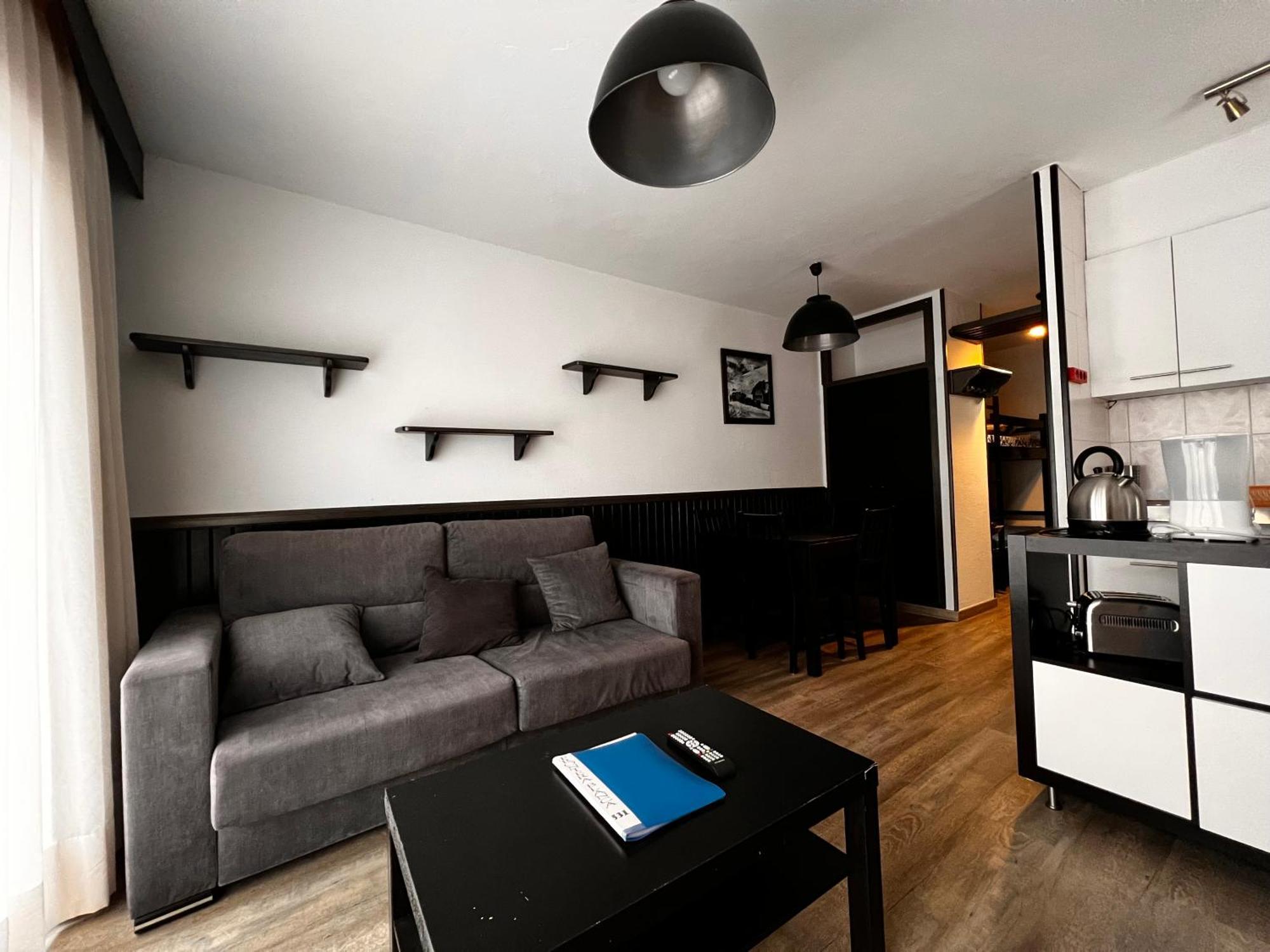 Frontera Blanca Apartamento Pas De La Casa