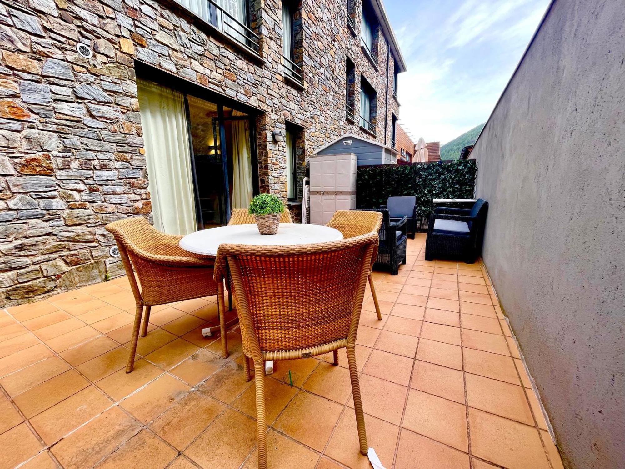 Apartamento Placer, Naturaleza Y Terraza En Hut-8207 *