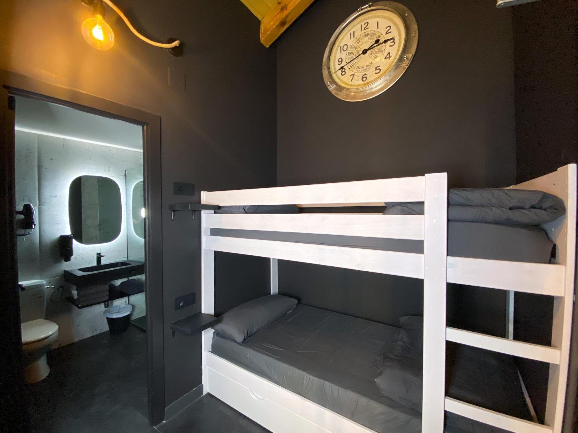 Modern Black Penthouse En Valle De Incles - Parking Gratis L By Bonesvacances Apartment *