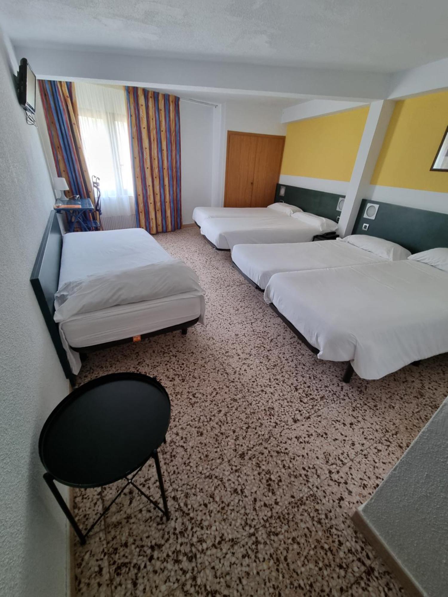 Hotel Cims 3*