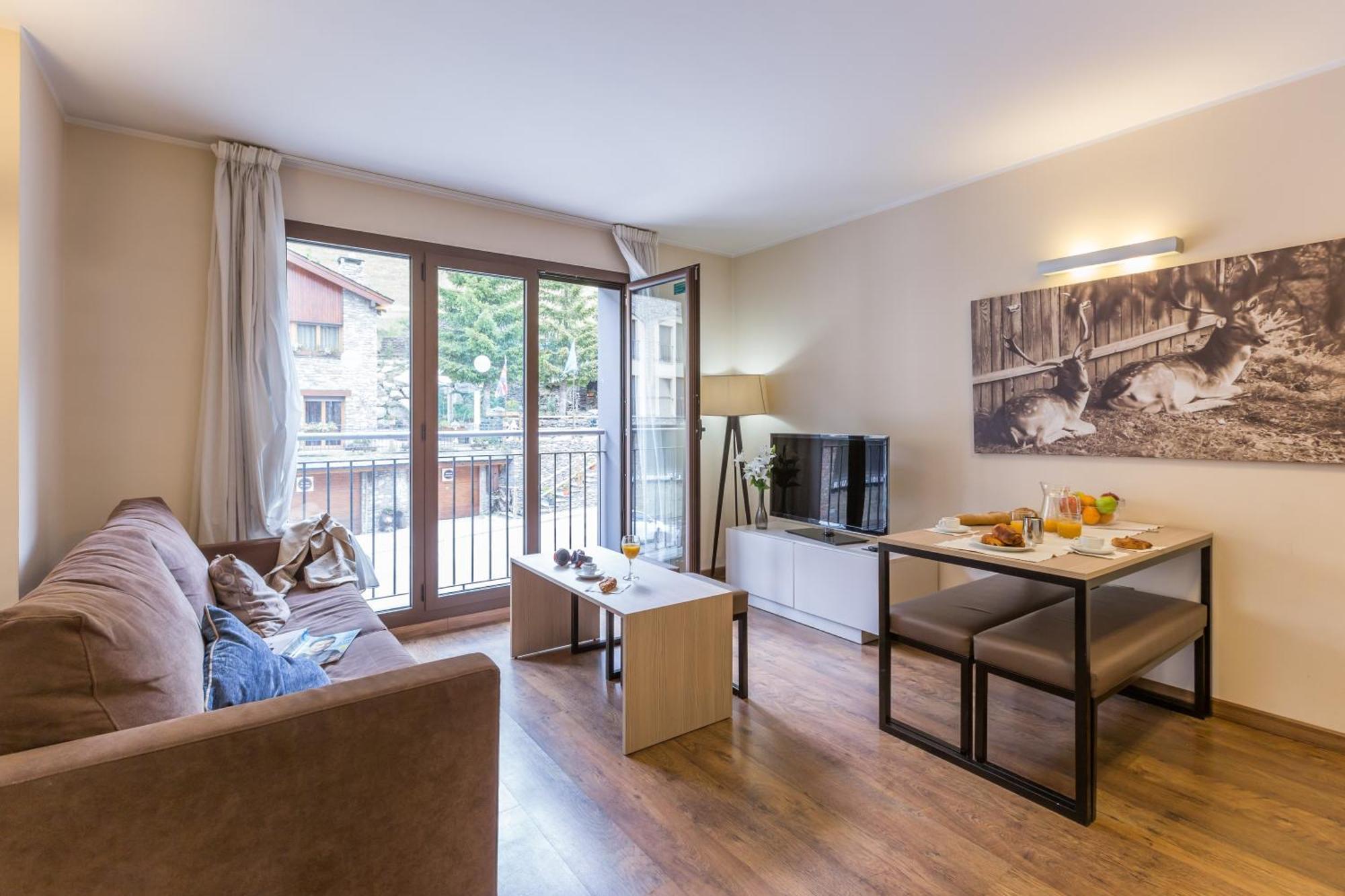 Pierre & Andorra Apartment
