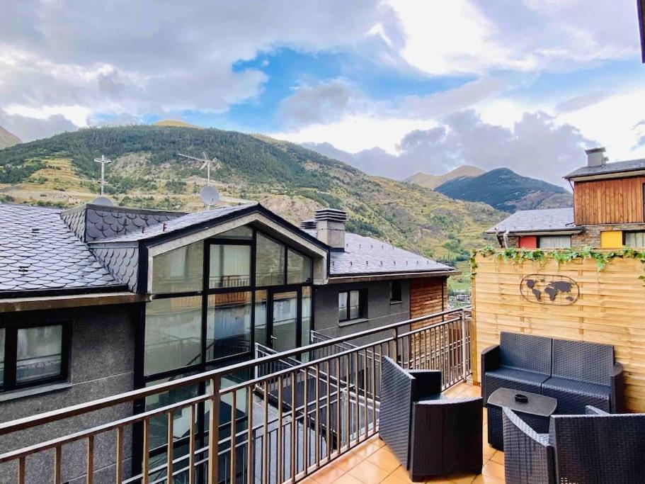 Wifi-parquing Free-terraza Hut 5213 *