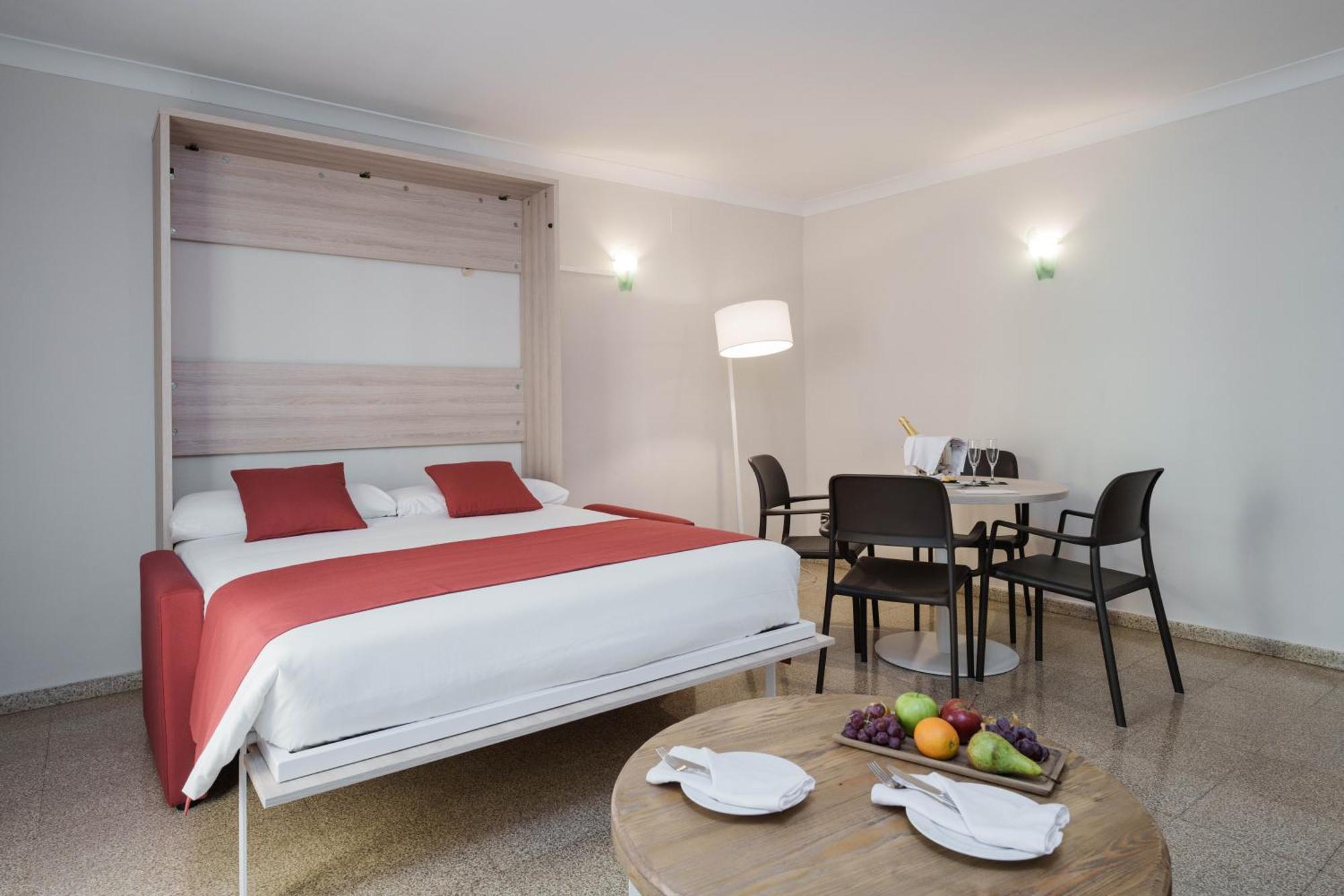 Hotel Hotel&apartahotel Serhs Cosmos