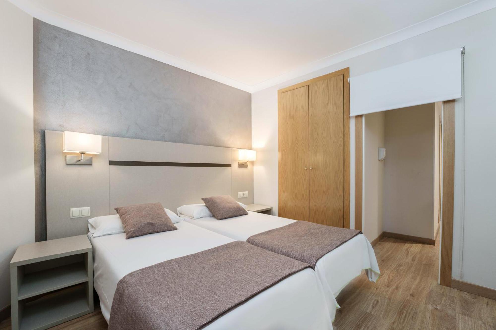 Hotel&apartahotel Serhs Cosmos Hotel