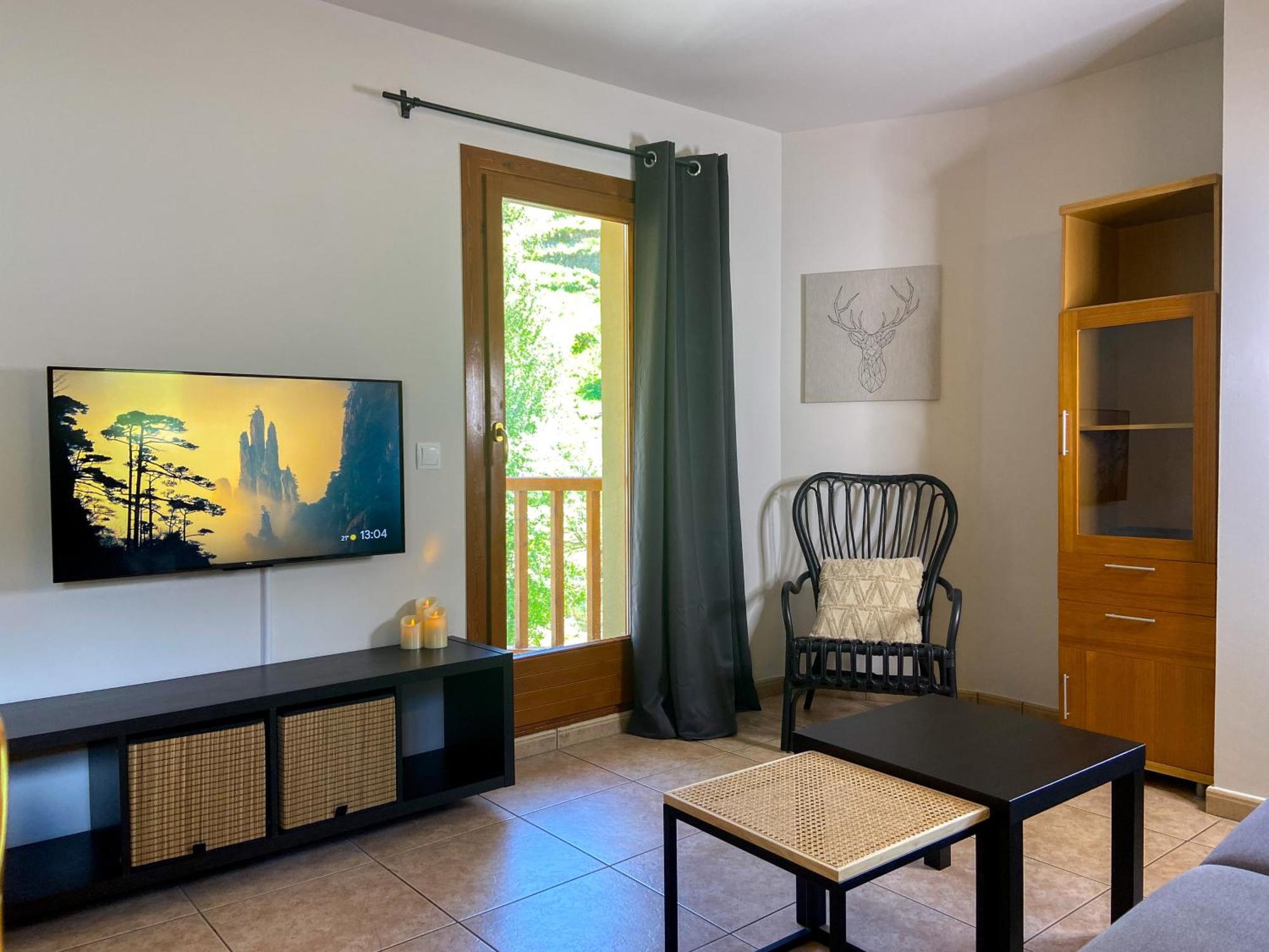 Moderno Y Rustico En Ransol 6pax L By Bonesvacances * Canillo