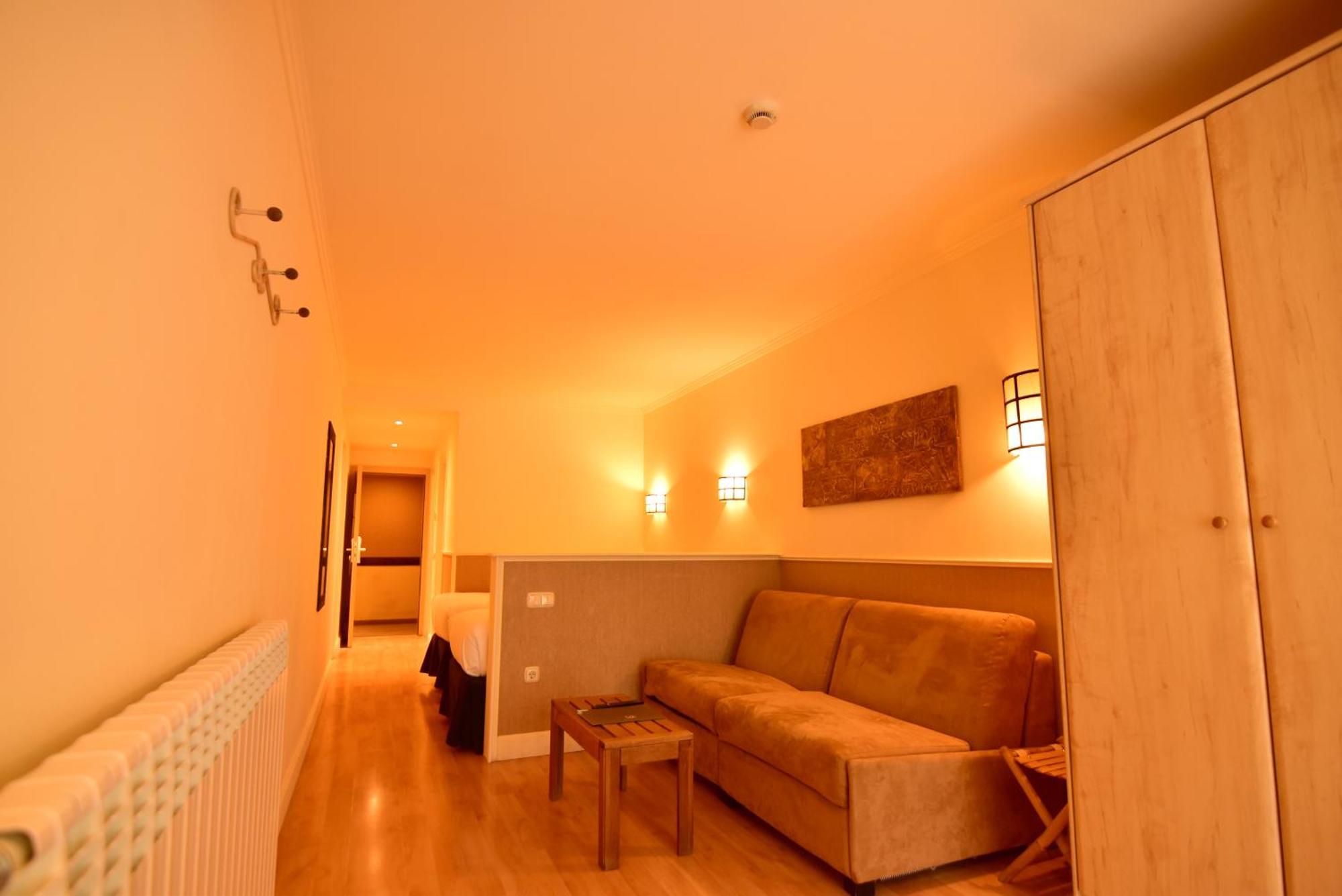 Yomo Patagonia Hotel 4*