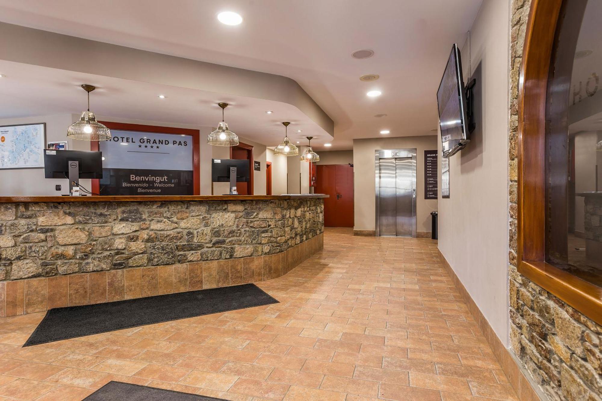 Hotel Grand Pas By Pierre&vacances 4*