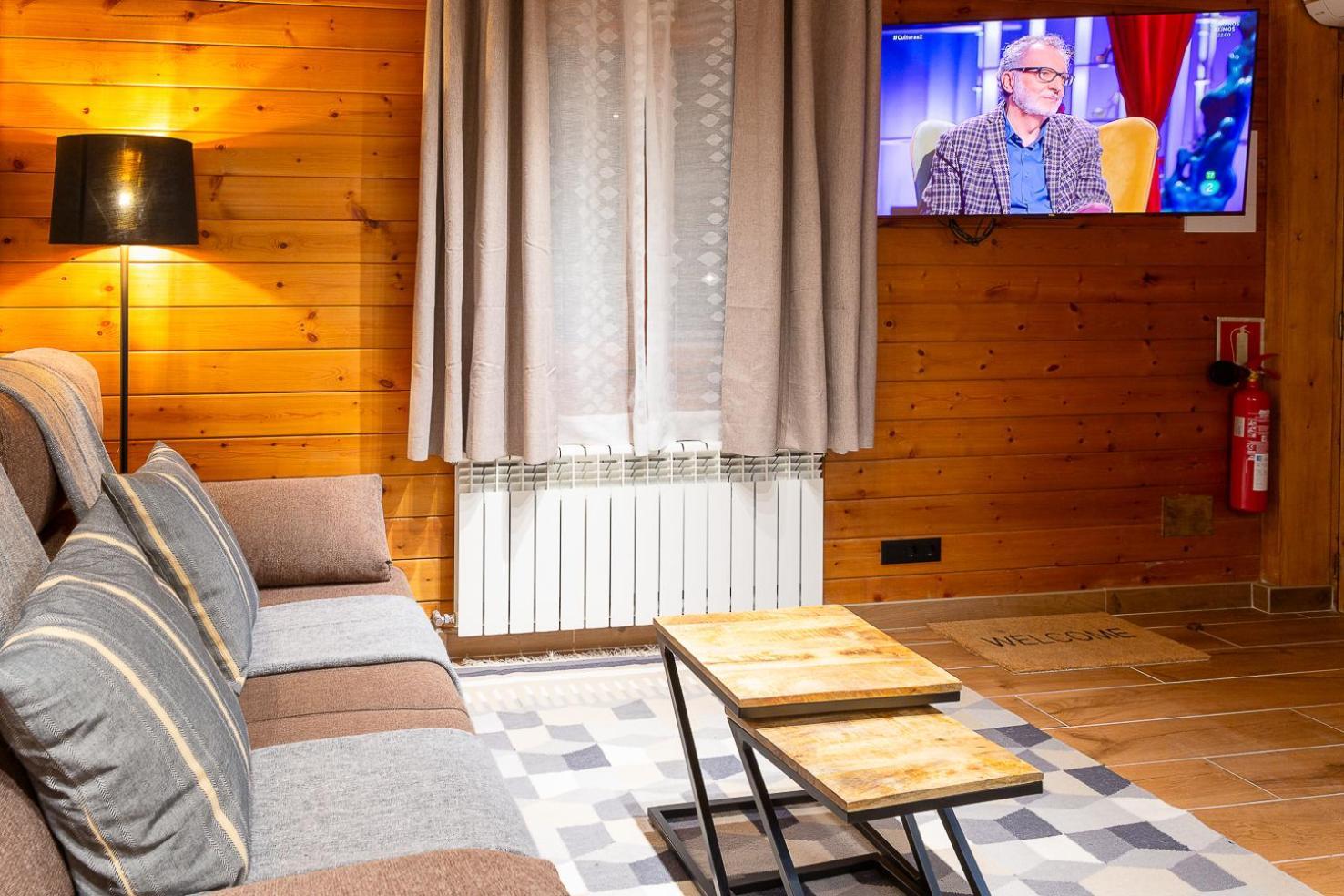Andbnb L Lujo Junto A Grandvalira Con Parking Gratuito Apartamento