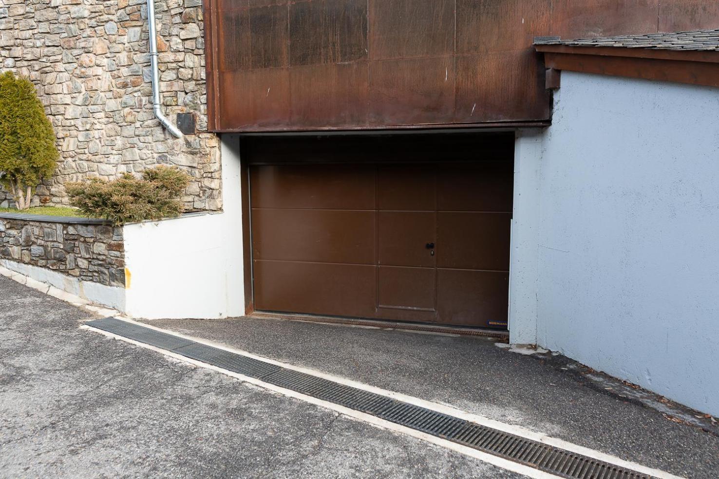 Apartamento Andbnb L Lujo Junto A Grandvalira Con Parking Gratuito