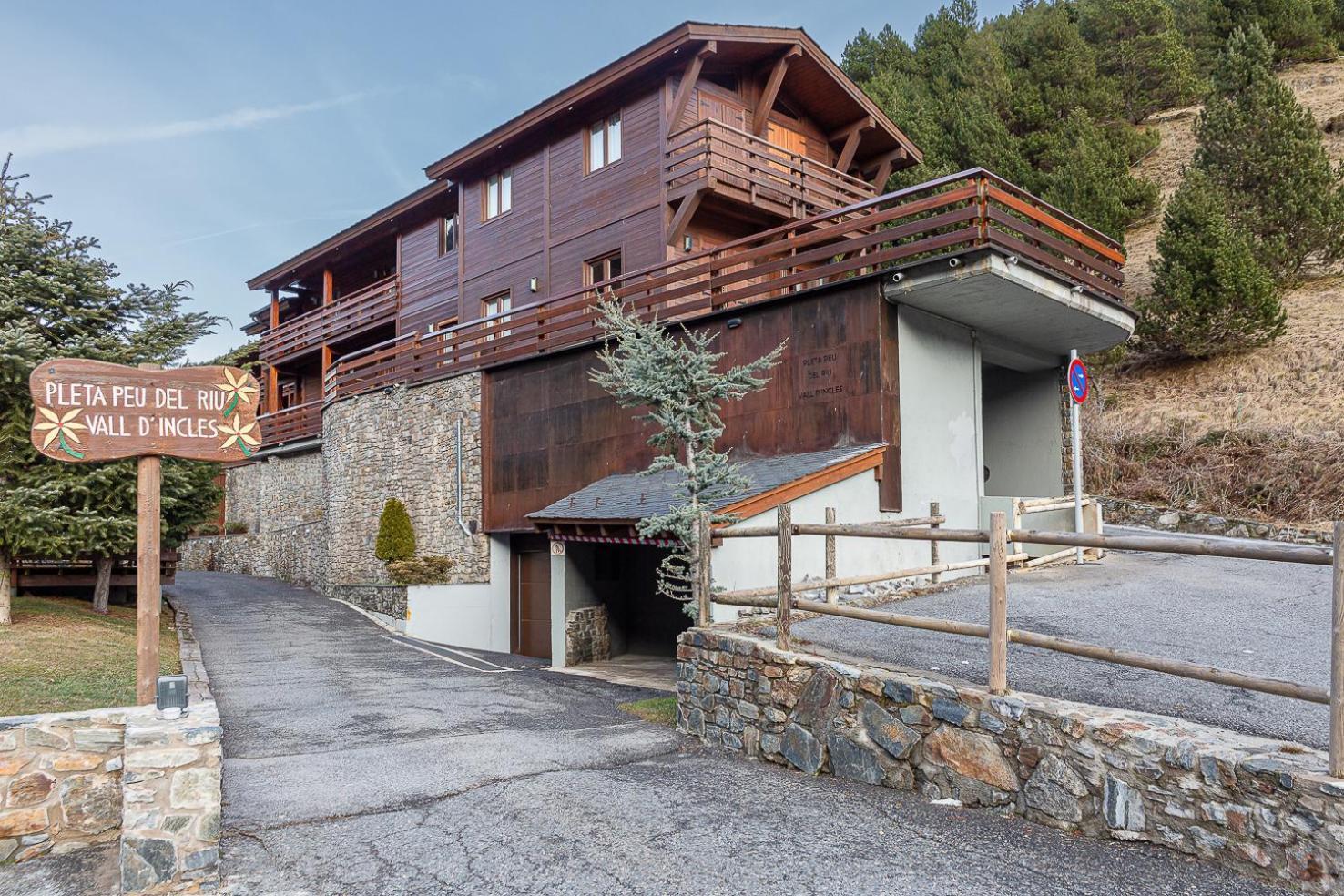 Andbnb L Lujo Junto A Grandvalira Con Parking Gratuito *