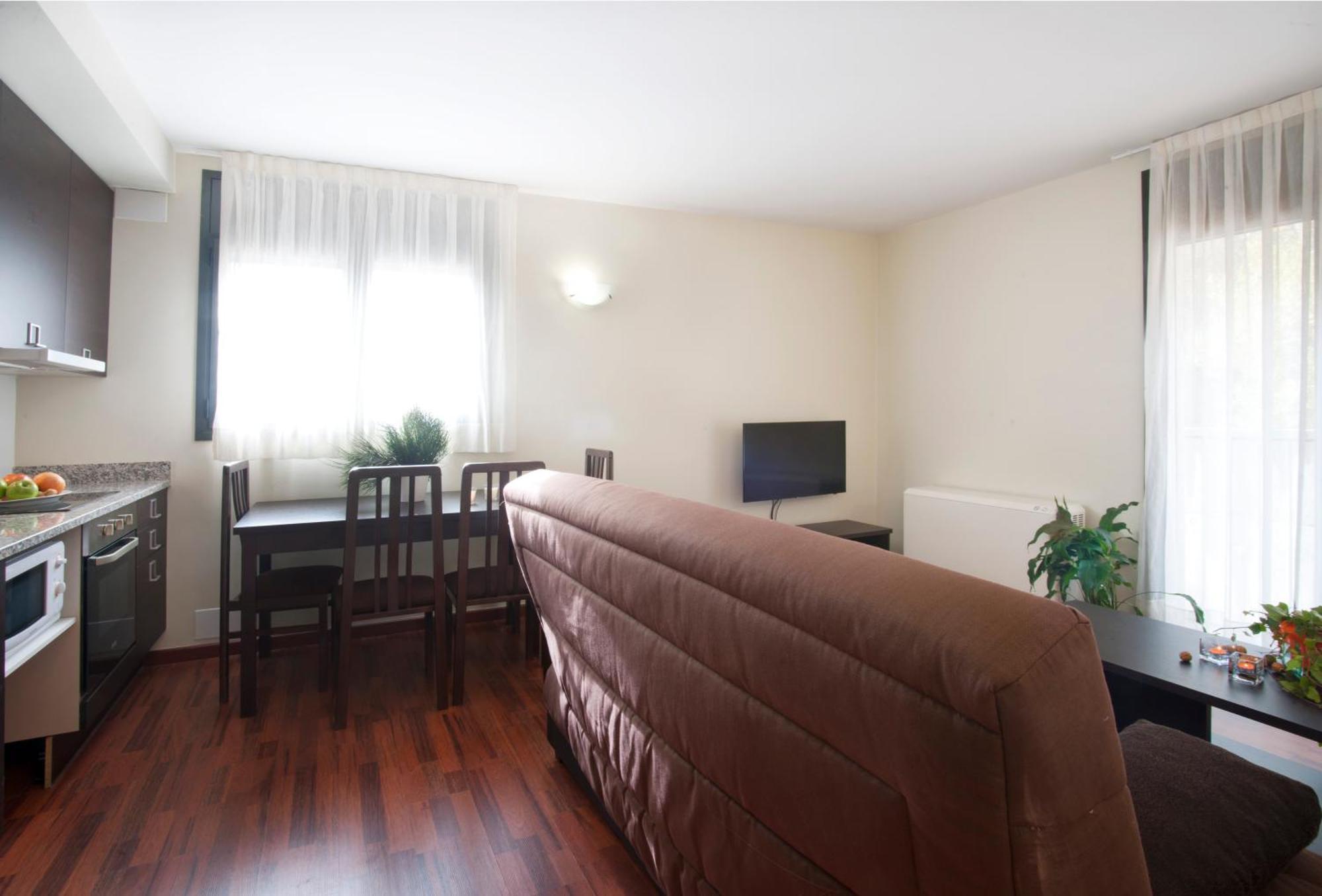 Andorra4days - El Tarter Apartament *