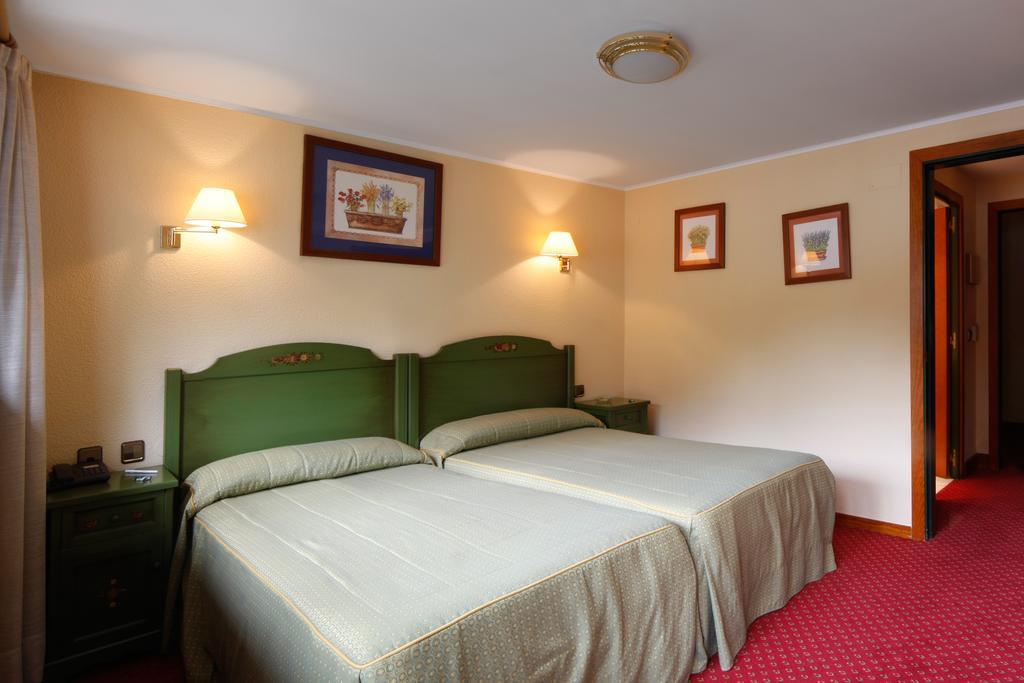 Rutllan & Hotel