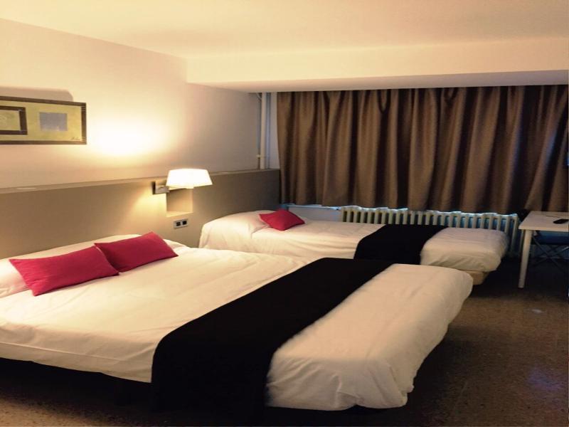 Hotel Pic Mari 3*
