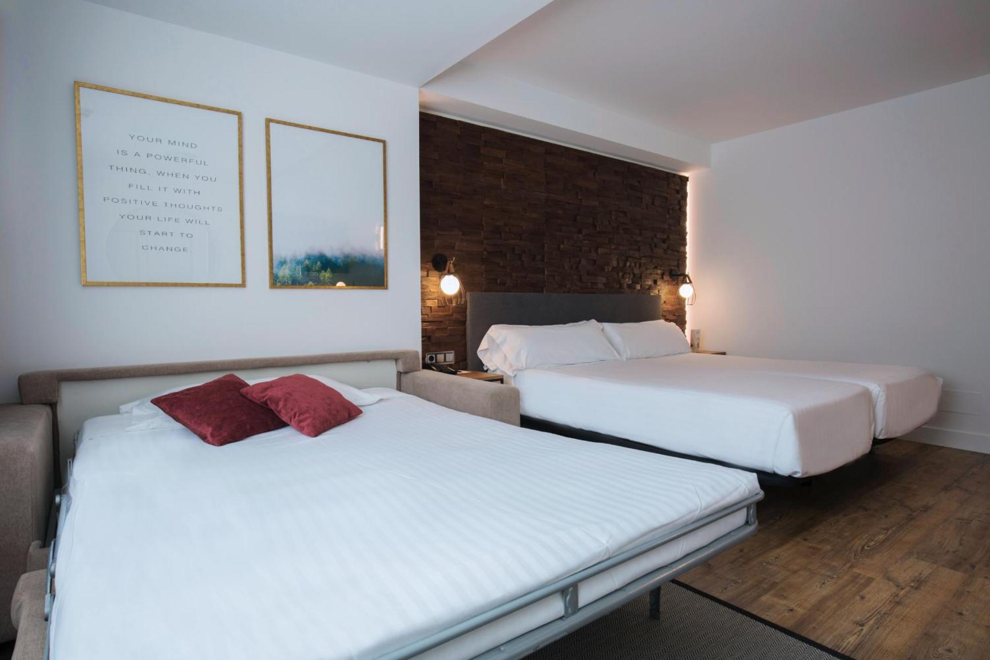 Yomo Centric Hotel