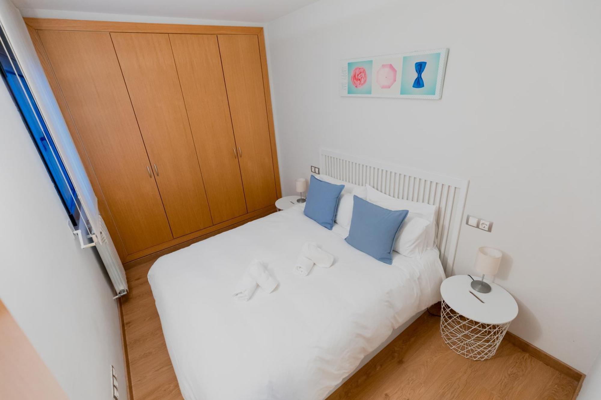 Confort Escaldes Hut 5003 - Hut 7755 Apartamento