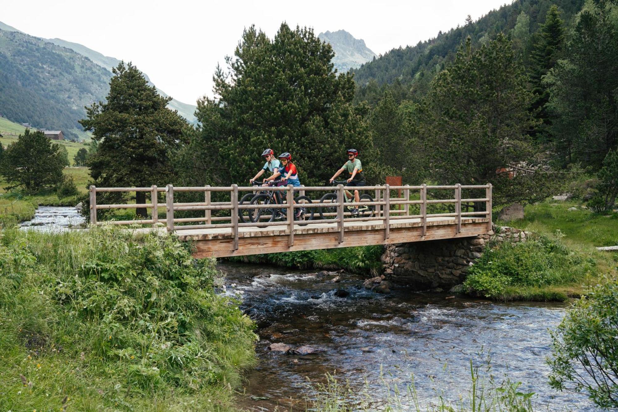 Serras Andorra Hotel 5*