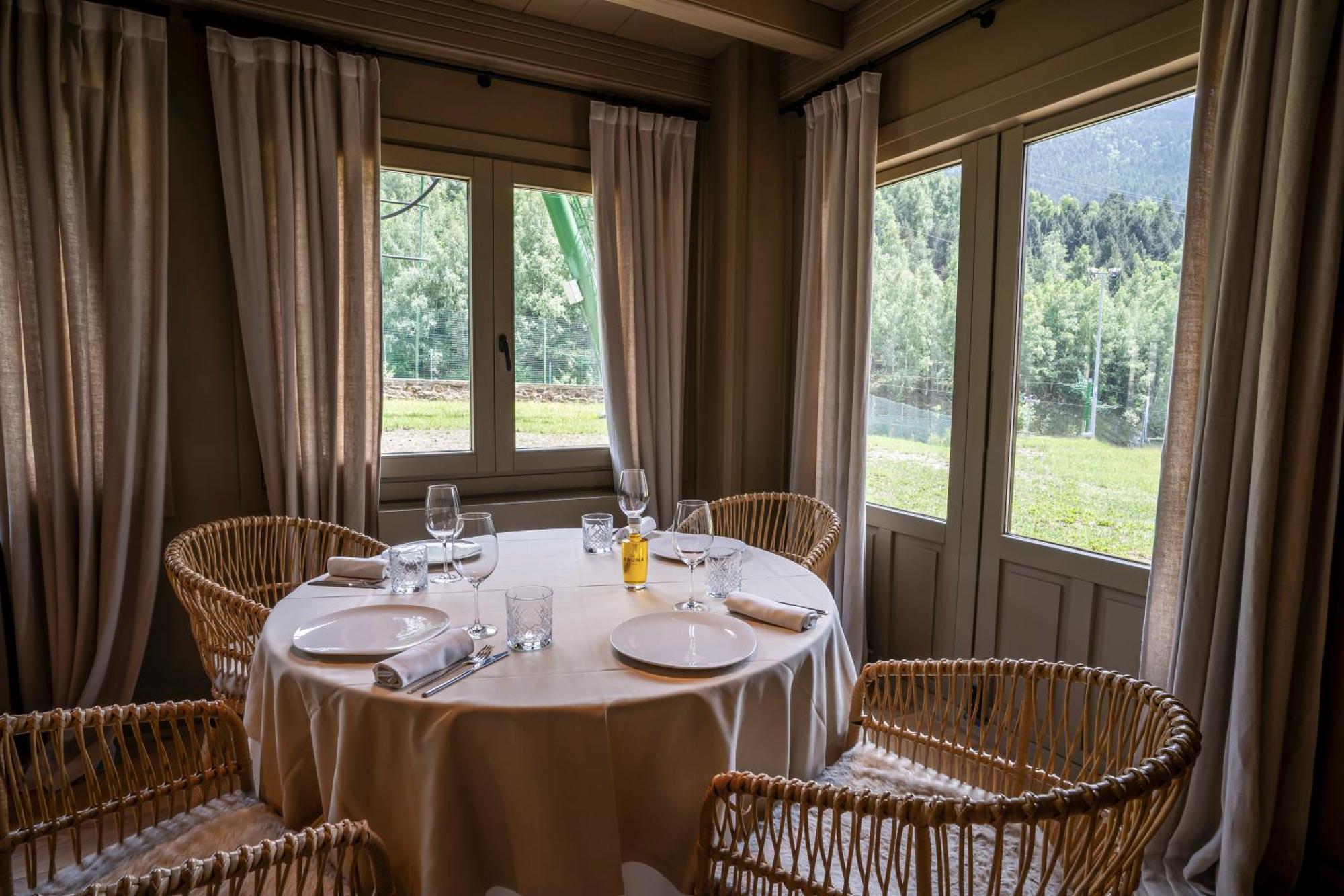 Serras Andorra Hotel