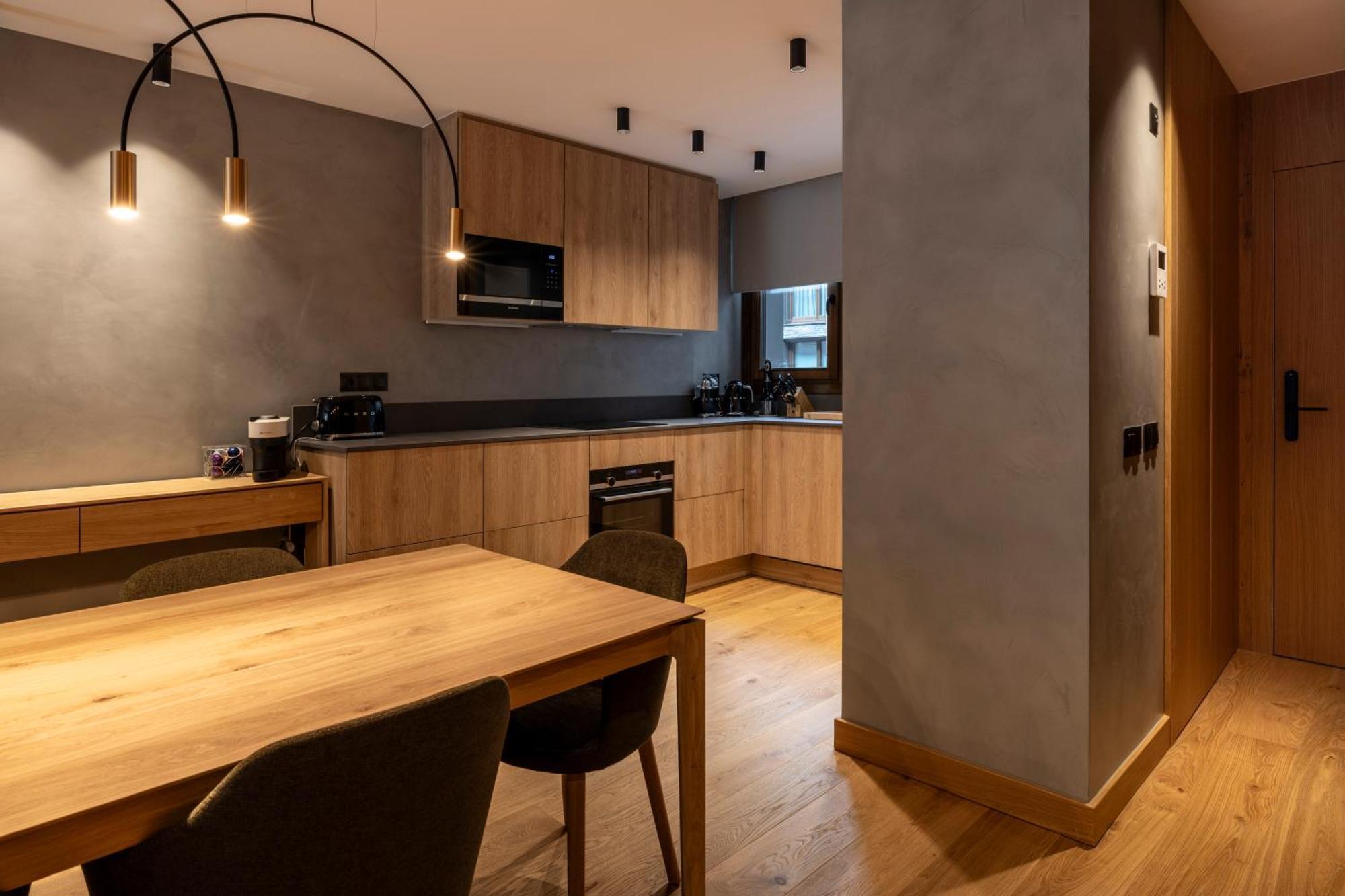 Apartamento Un Diamante De Montana L A Pie De Pistas - Gimnasio - Sauna - Piscina L 8pax L By Bonesvacances