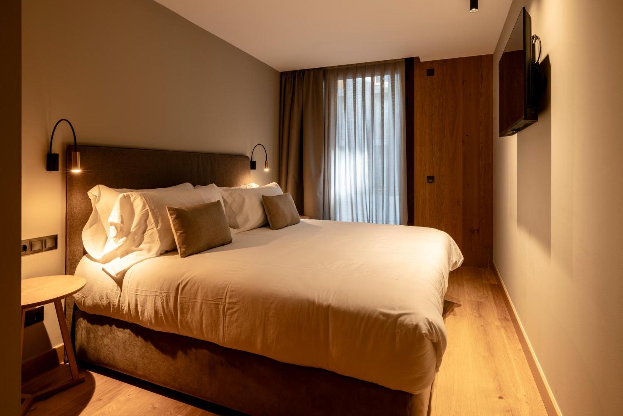 Apartamento Un Diamante De Montana L A Pie De Pistas - Gimnasio - Sauna - Piscina L 8pax L By Bonesvacances