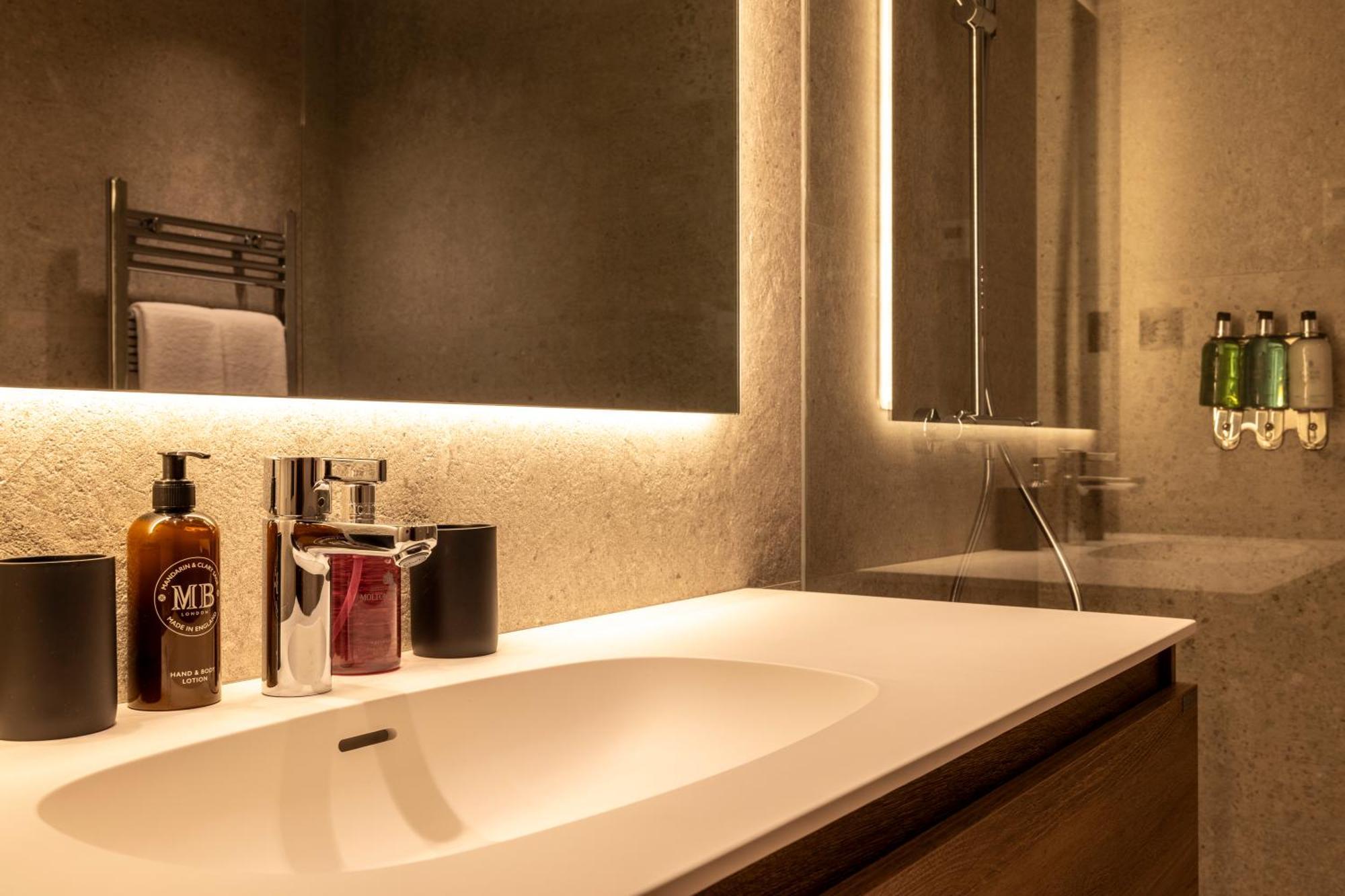 Un Diamante De Montana L A Pie De Pistas - Gimnasio - Sauna - Piscina L 8pax L By Bonesvacances Apartamento