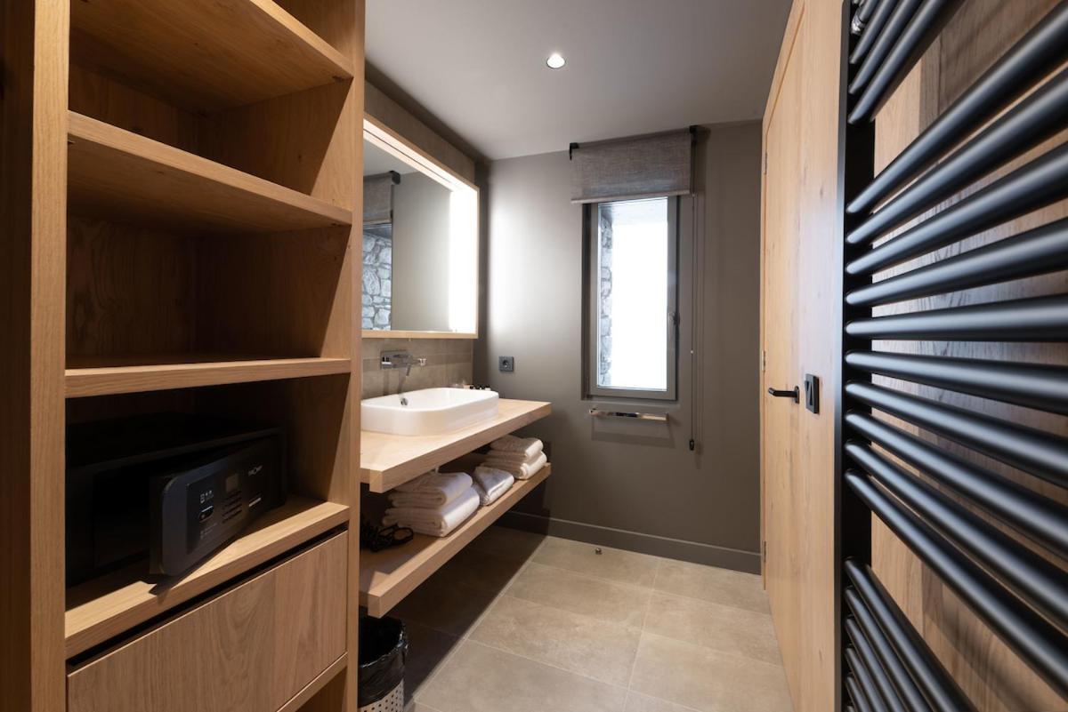 Naudi Boutique Adults Only Soldeu