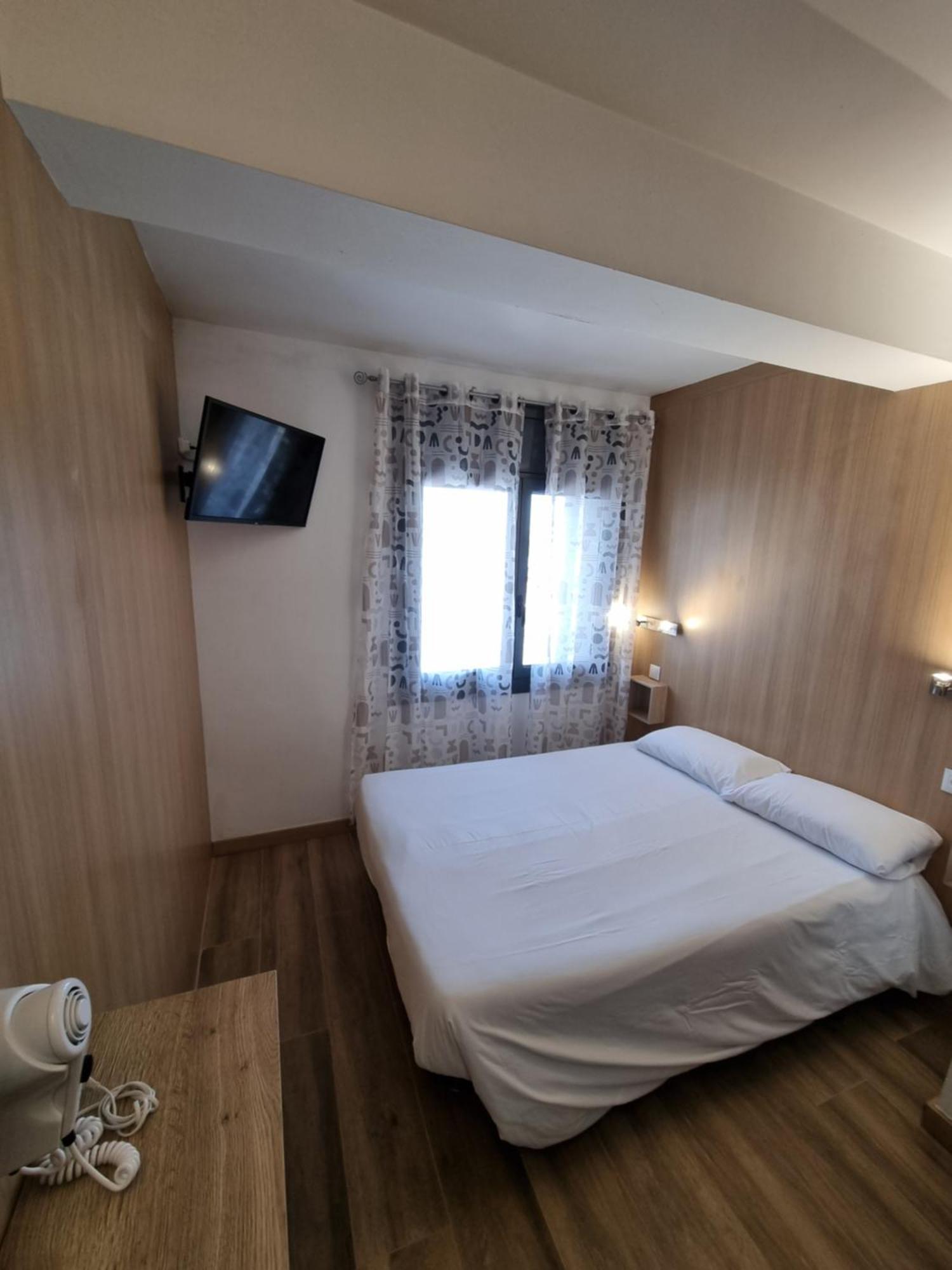 Avanti 3* Pas De La Casa