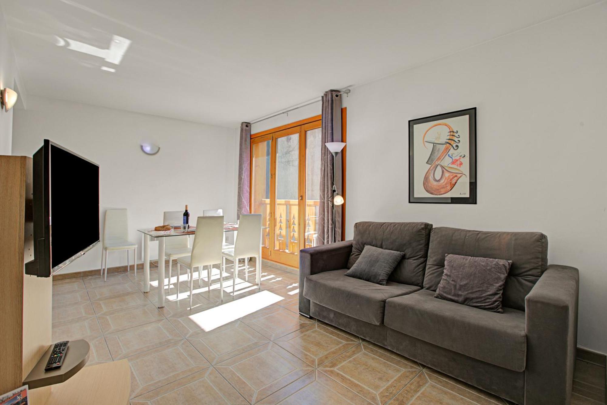 - Happy Apartamento El Tarter