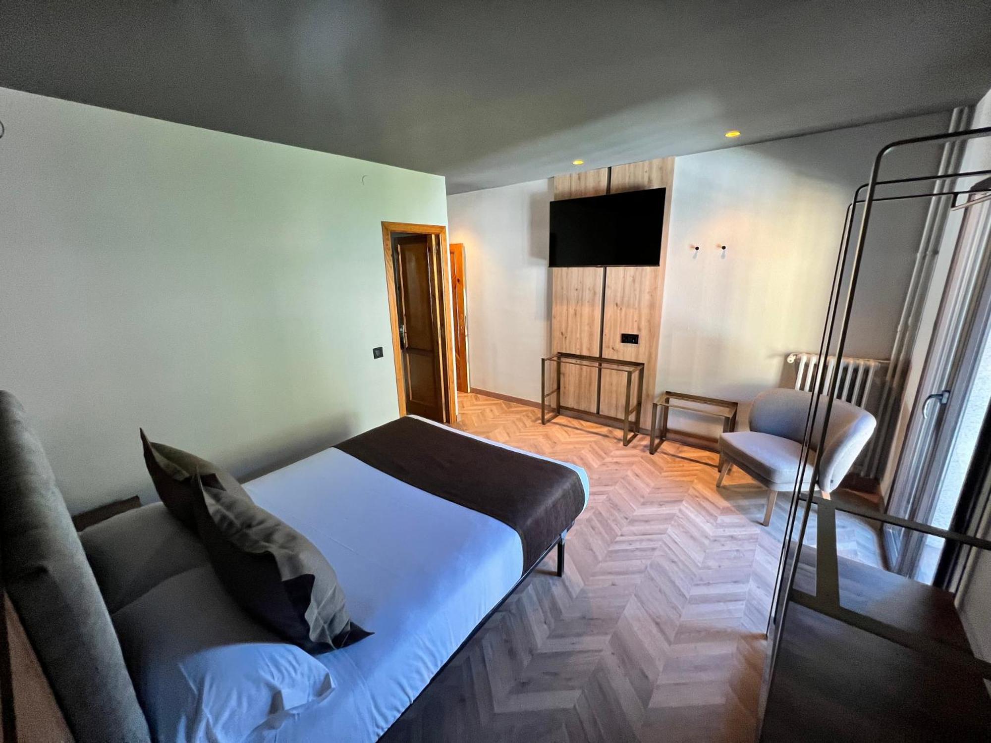 Hotel Yomo Petit Paris 3*
