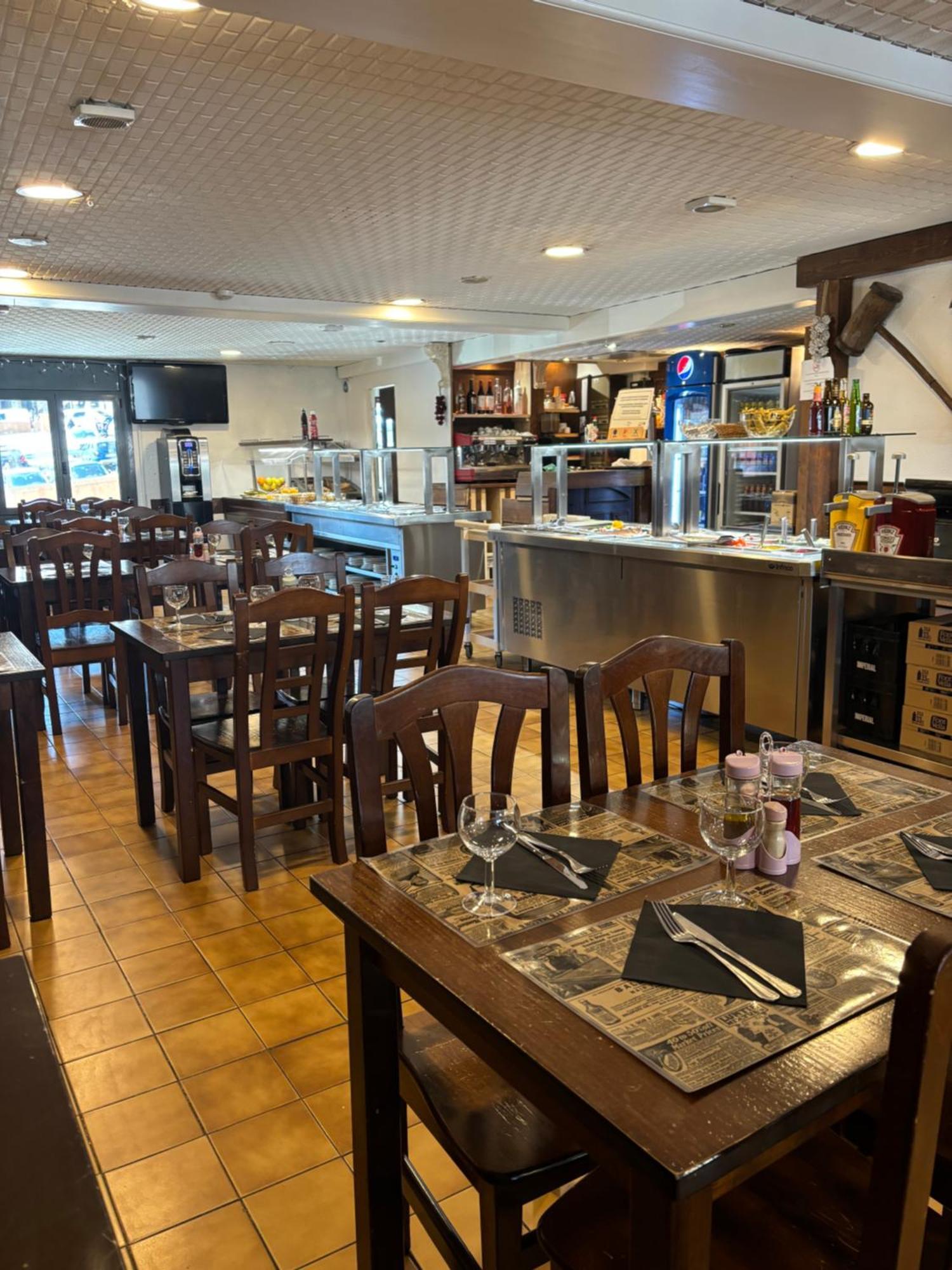Avanti 3* Pas De La Casa