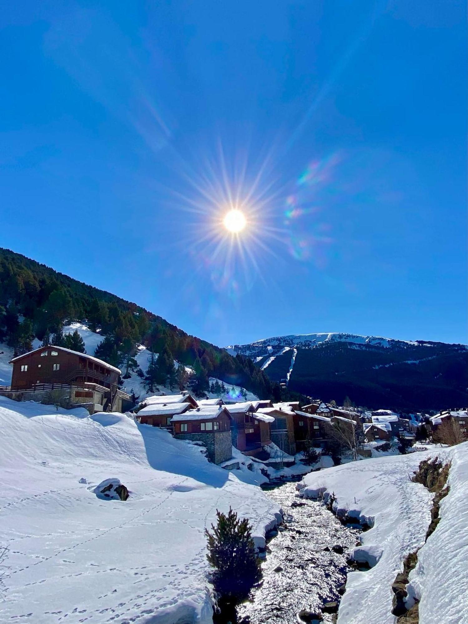 Paisajes De Ensueno En Magnifico Duplex, Siscaro 310 - Hut-8217 * Incles