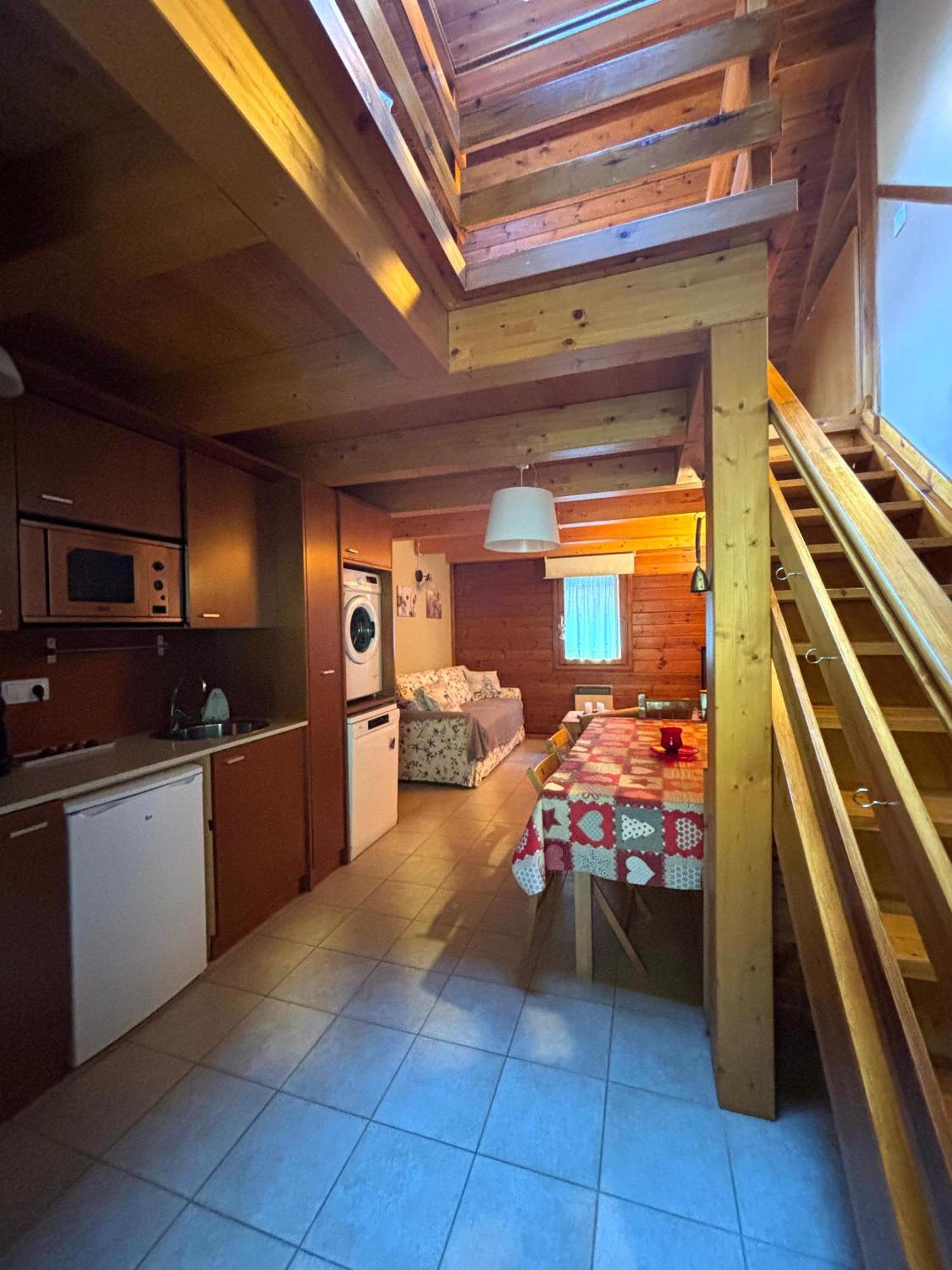 Paisajes De Ensueno En Magnifico Duplex, Siscaro 310 - Hut-8217
