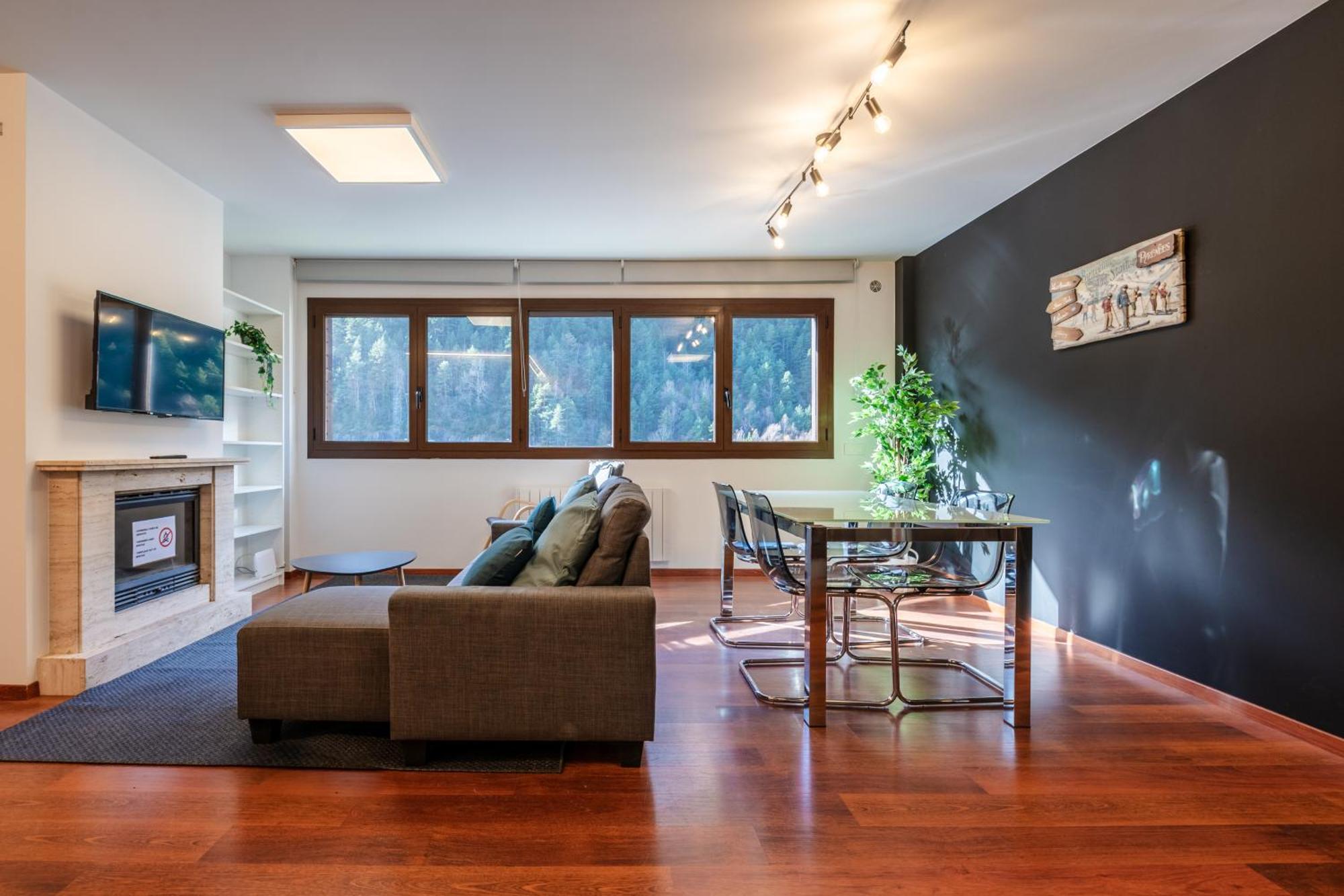 Apartament Moderno Pic Negre Con Vistas