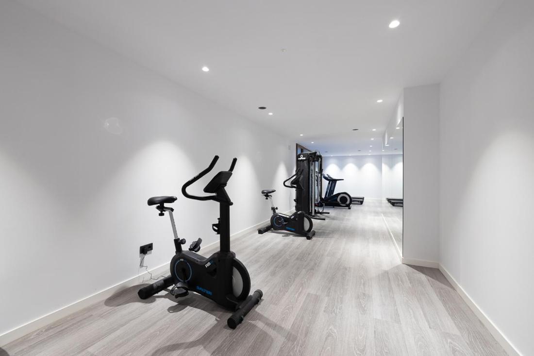 Isard Homes & By Select Apartamento