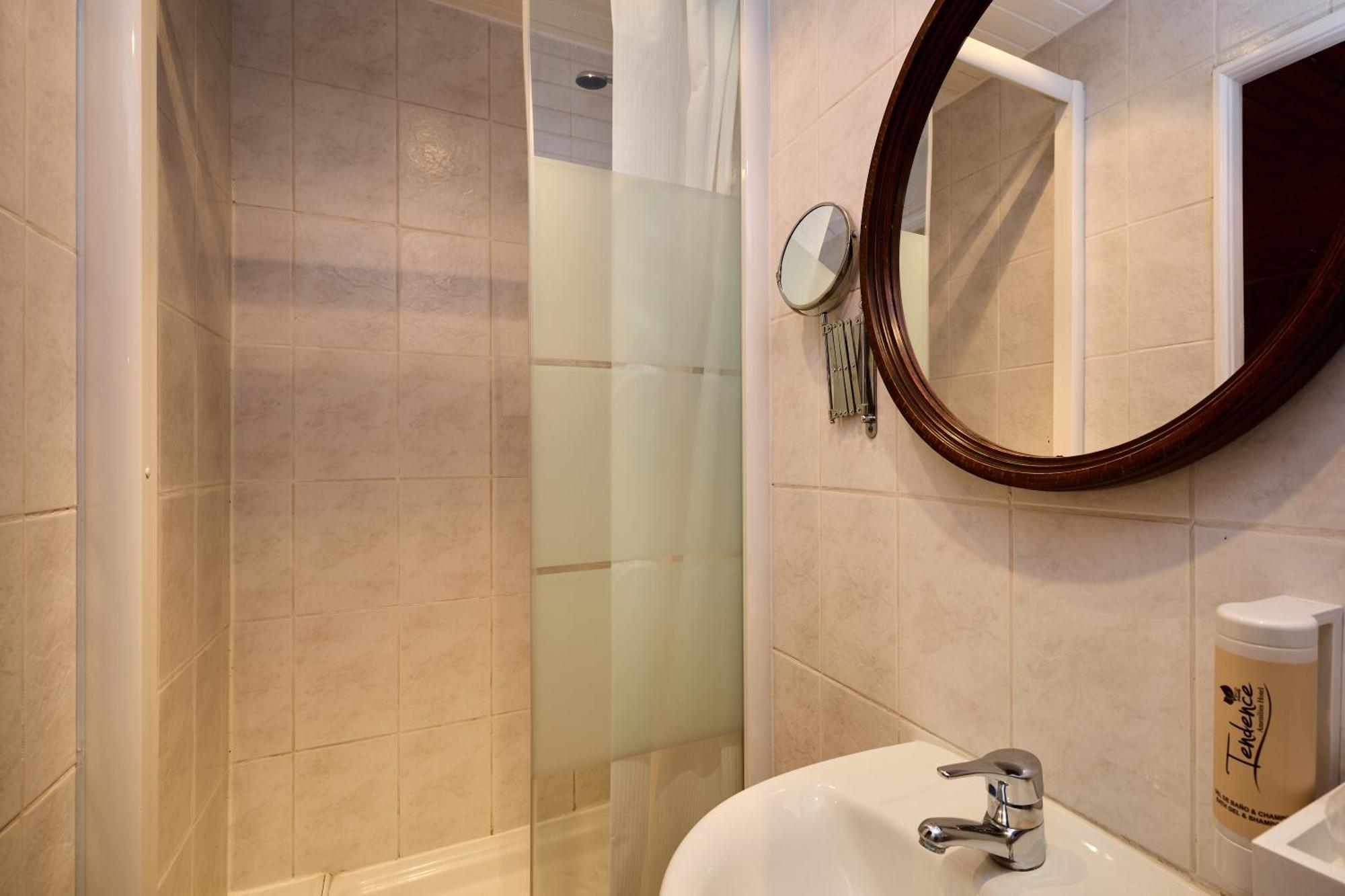 Hotel Peretol 3*