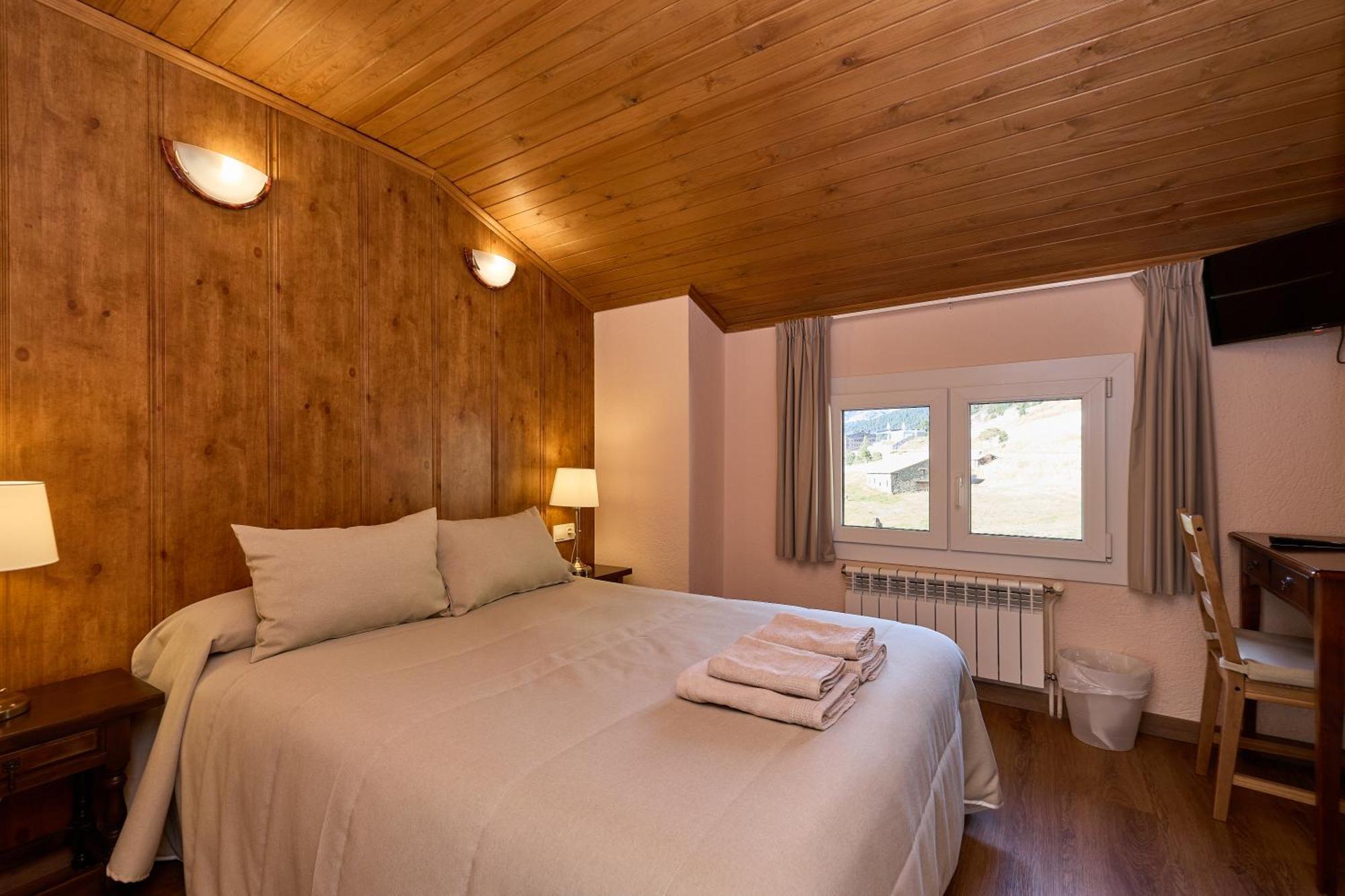 Peretol Hotel 3*