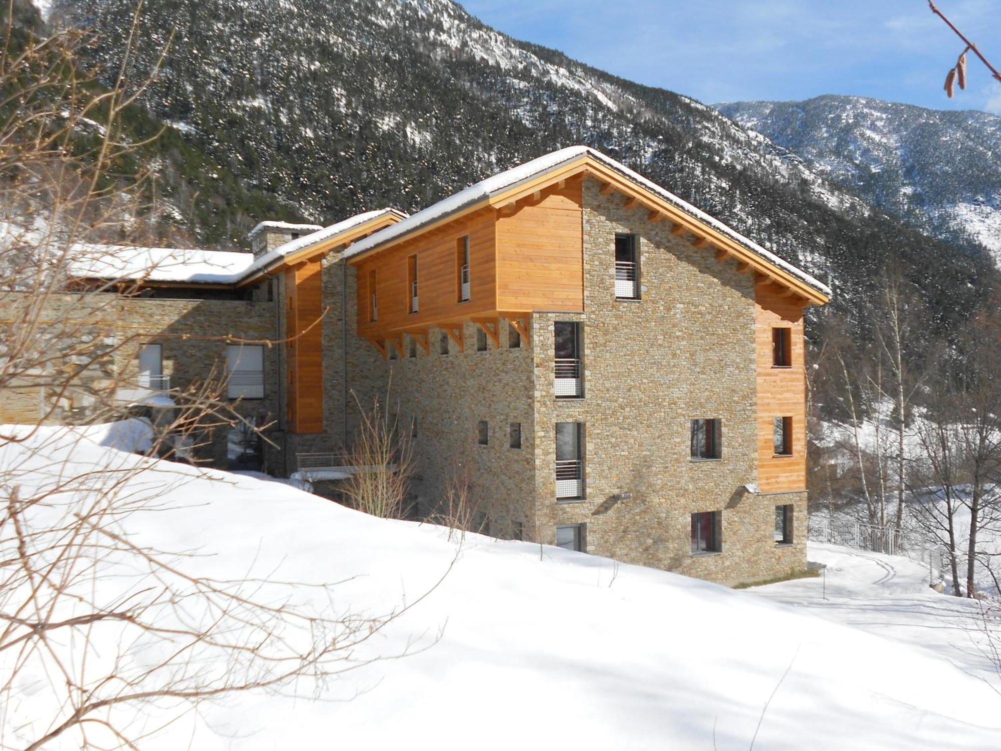 Rialb Apartahotel