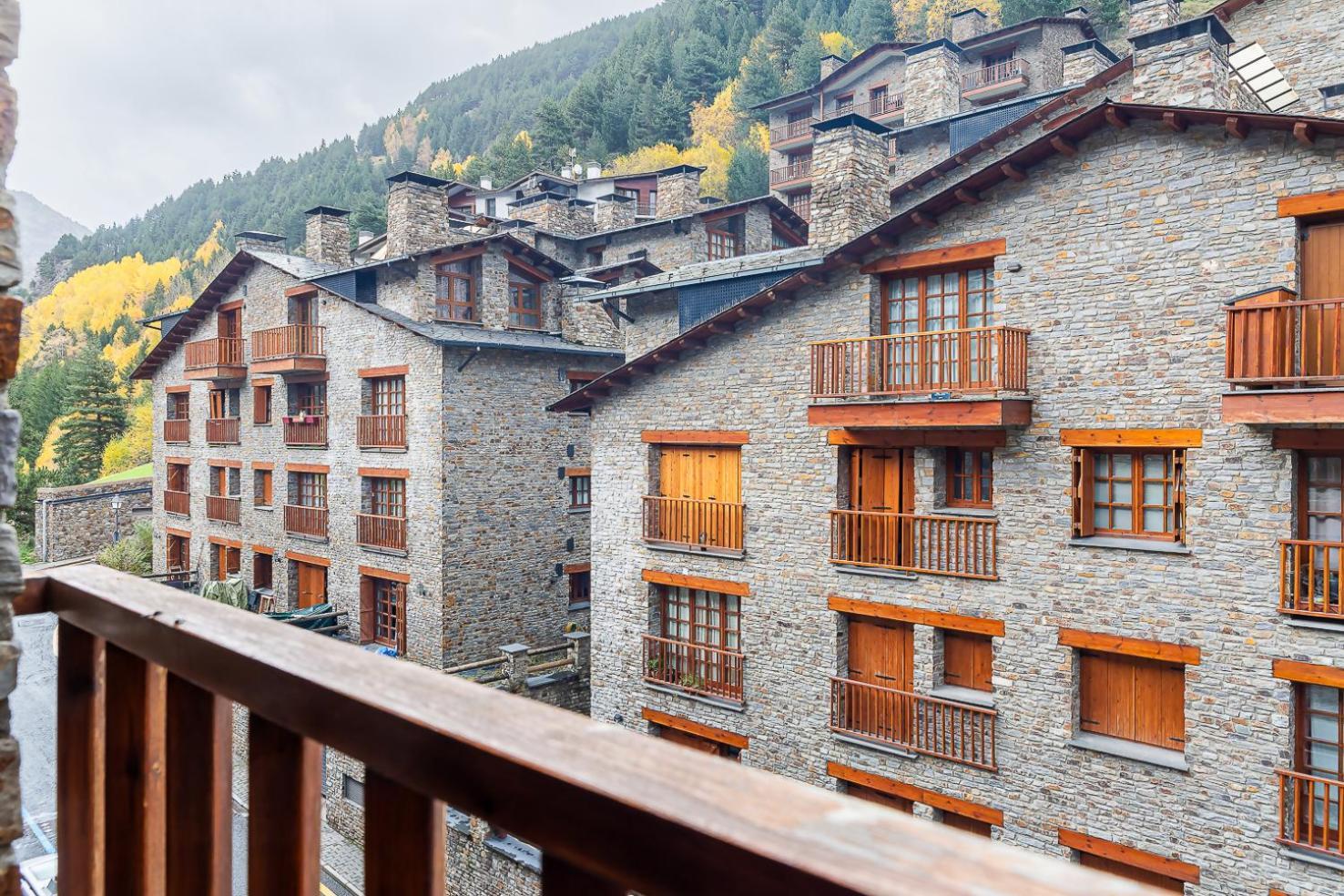 Acogedor Atico Triplex Junto A Grandvalira *