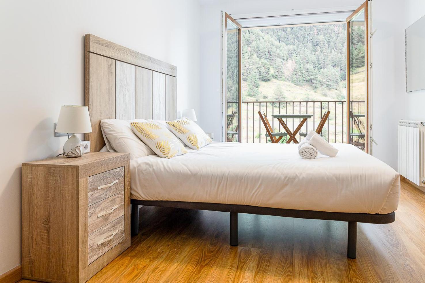 Apartamento Andbnb I A Pasos Del Telesilla, Terraza Con Vistas Unicas