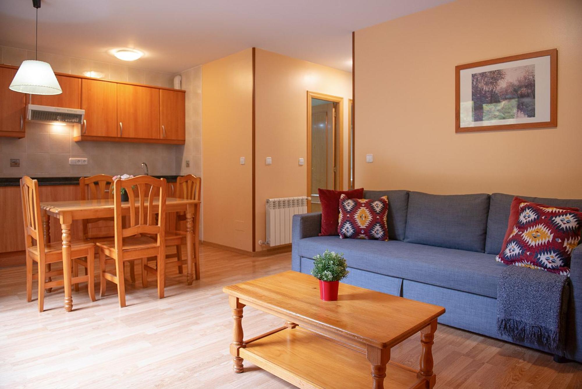 Vista Aparthotel Arinsal