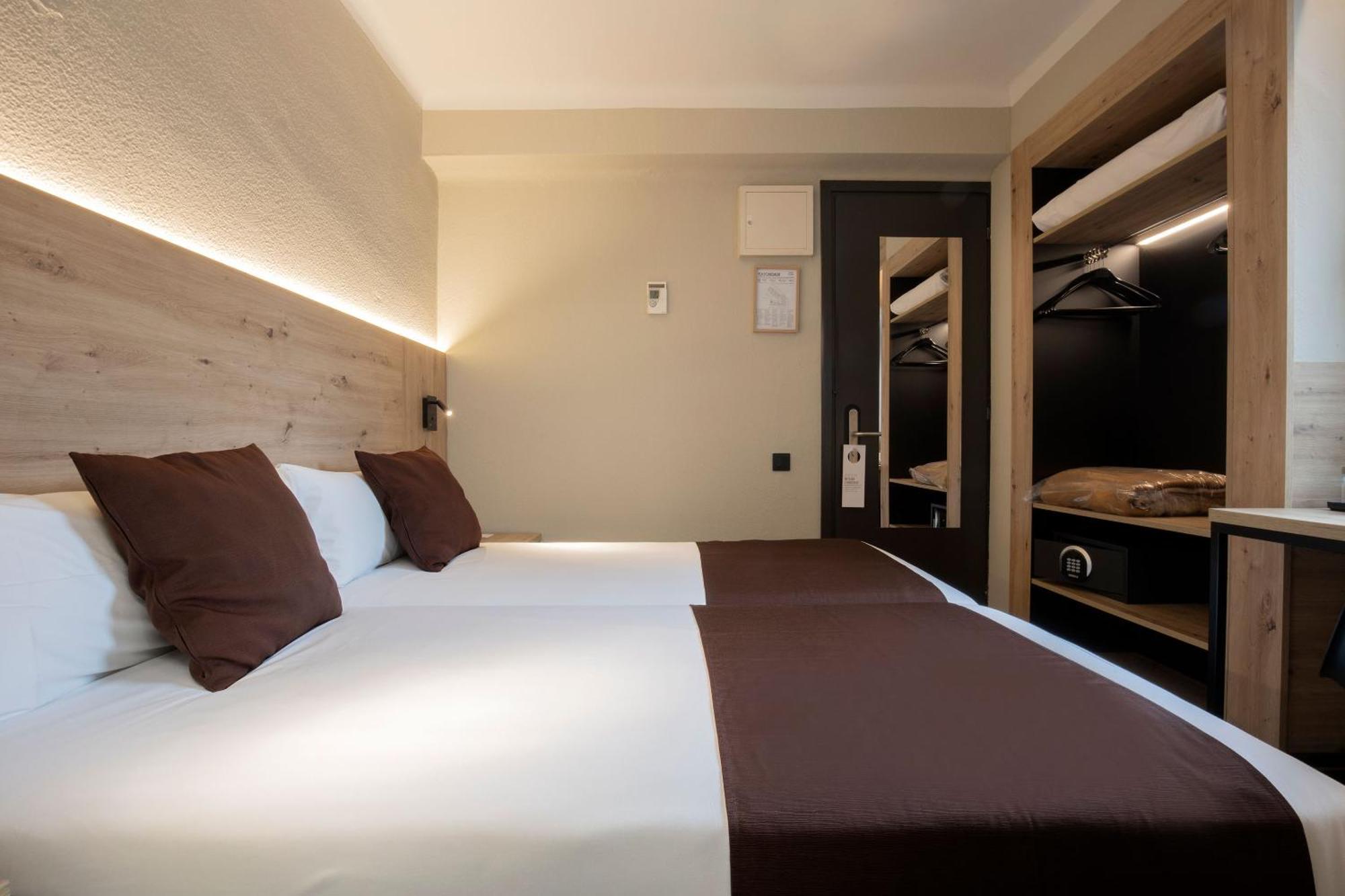 Hotel Comtes D'urgell 3*