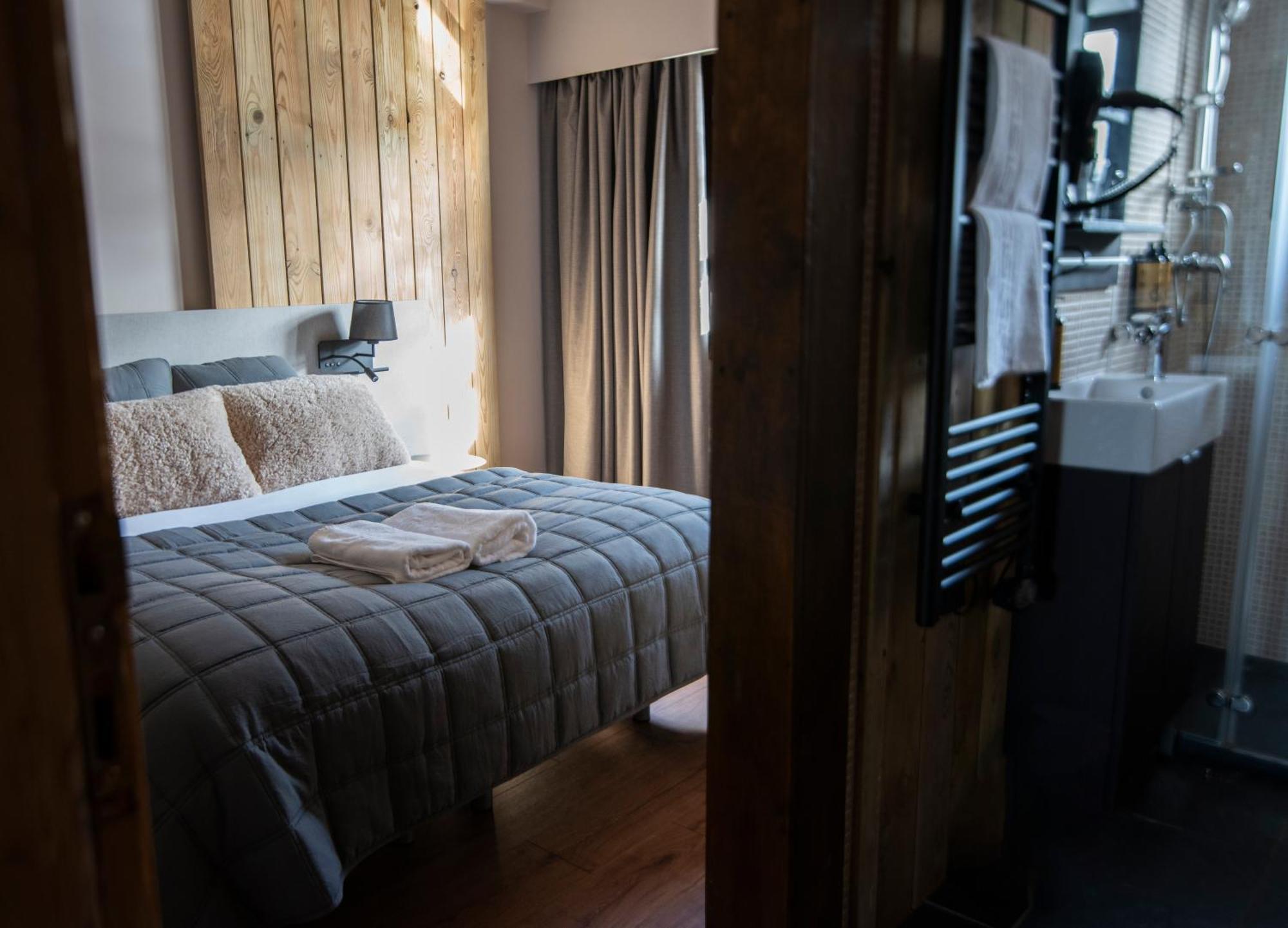 Hotel Borda Conangle Mountain