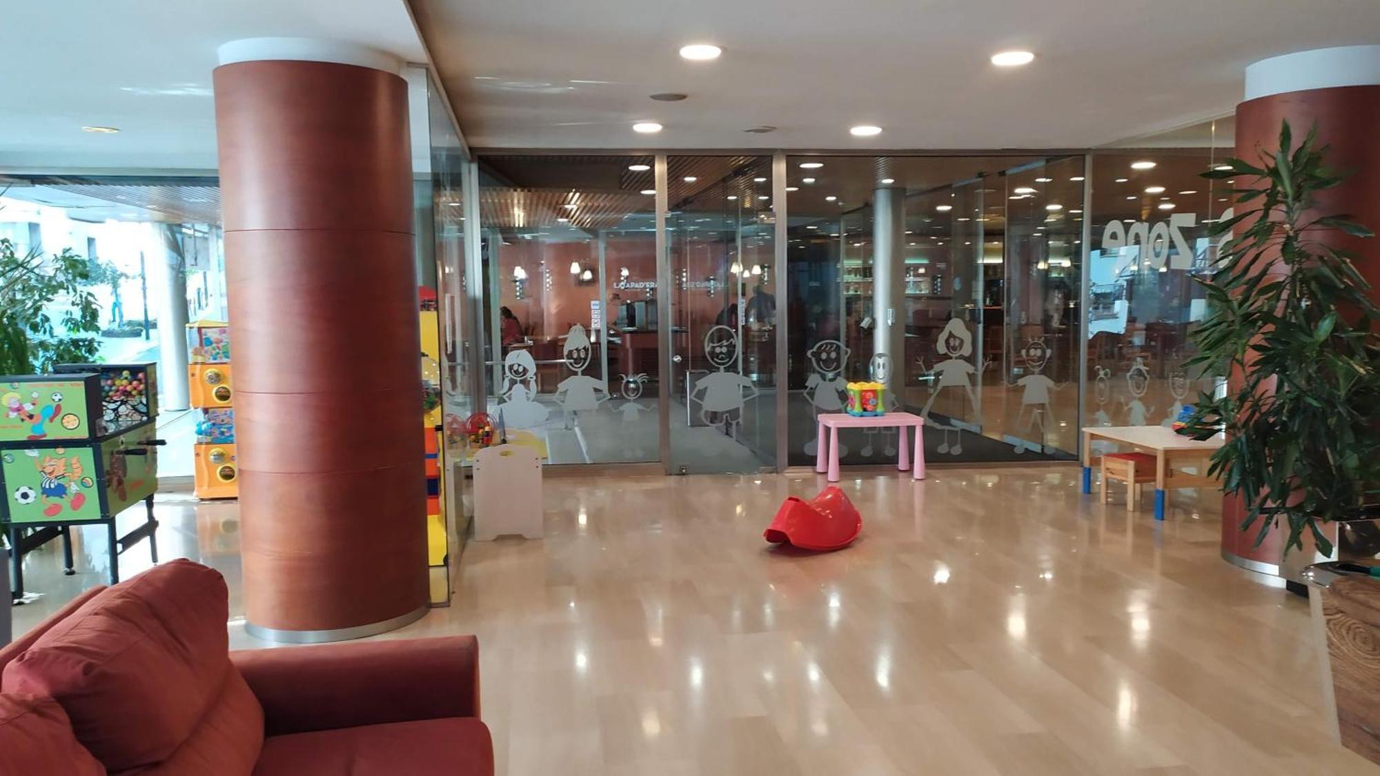 Hotel Tulip Delfos 4*