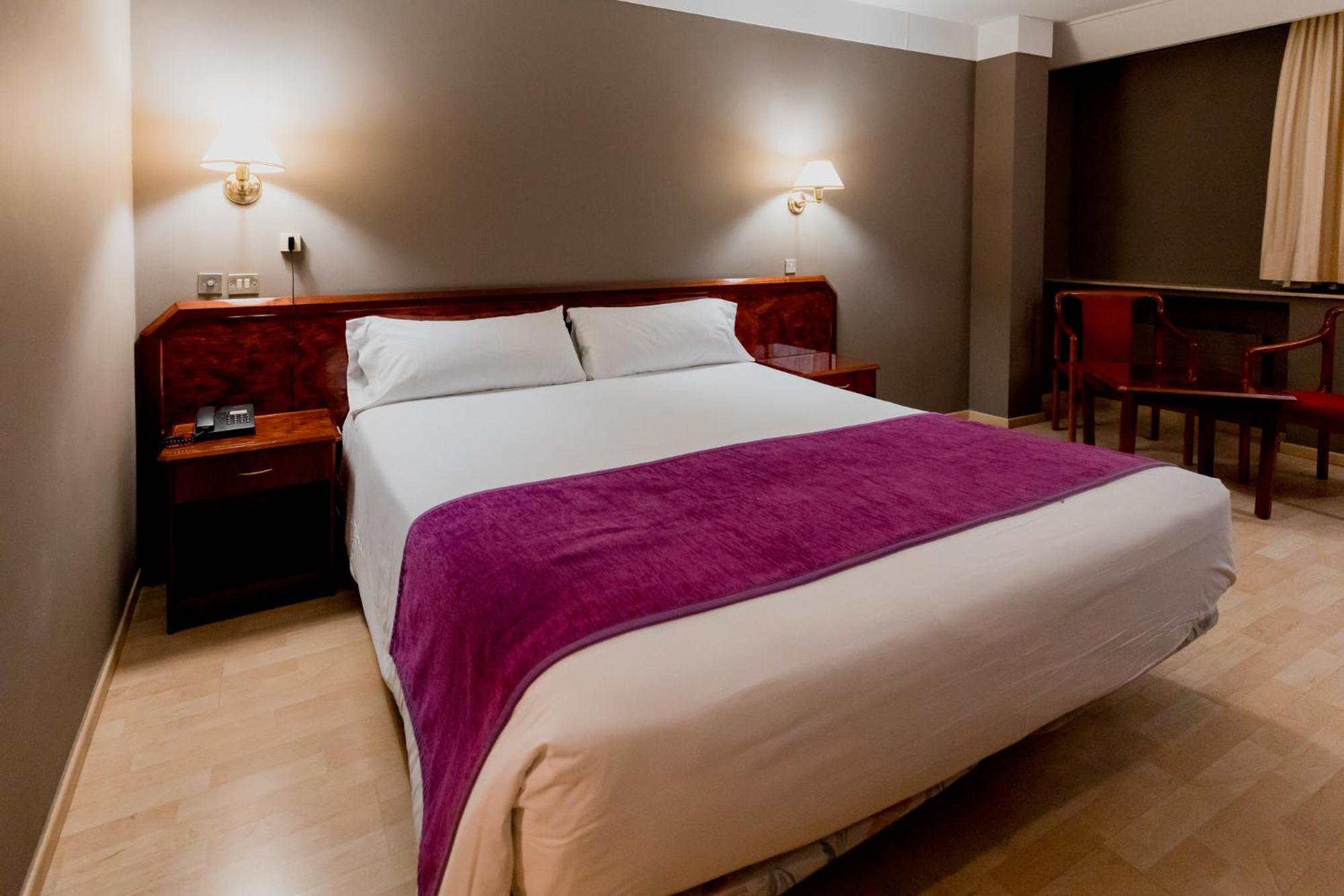Hotel Tulip Delfos