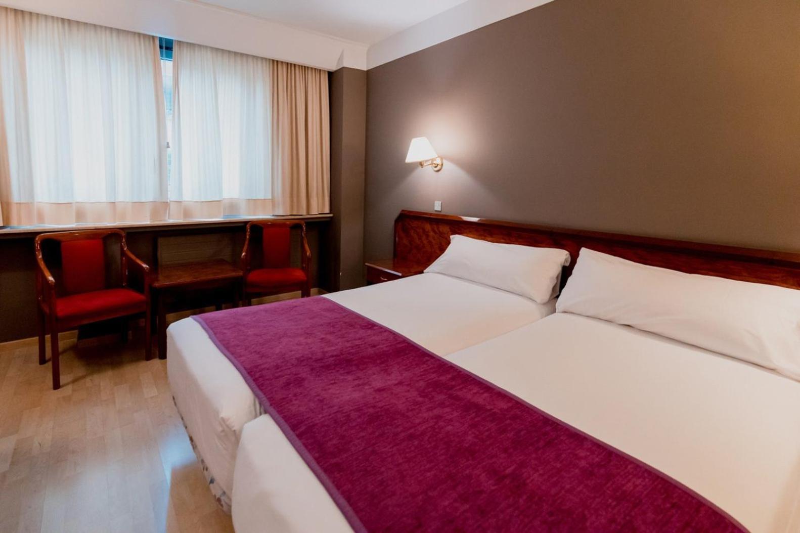 Hotel Tulip Delfos Andorra la Vieja