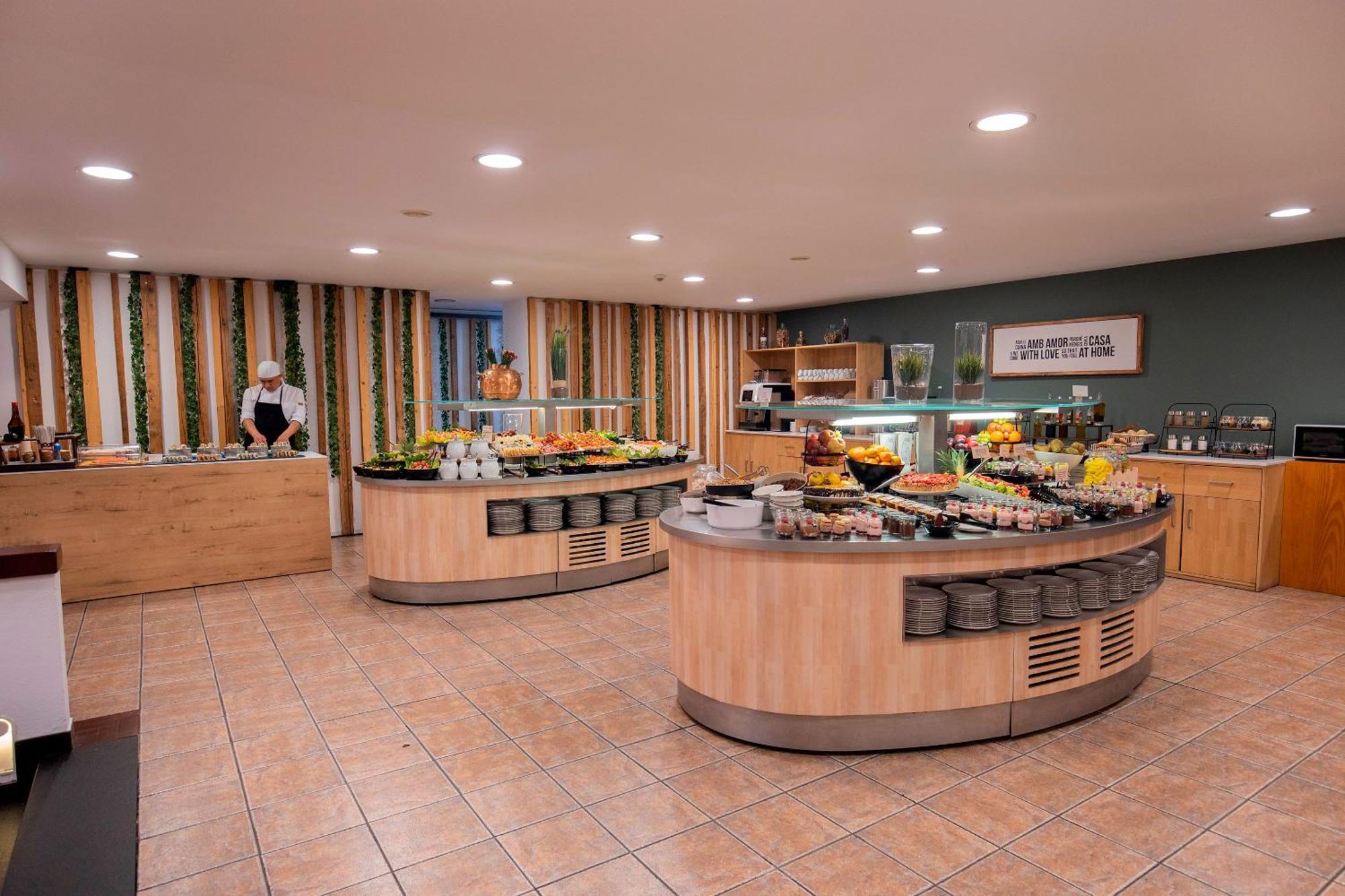 Piolets Centre Hotel 4*